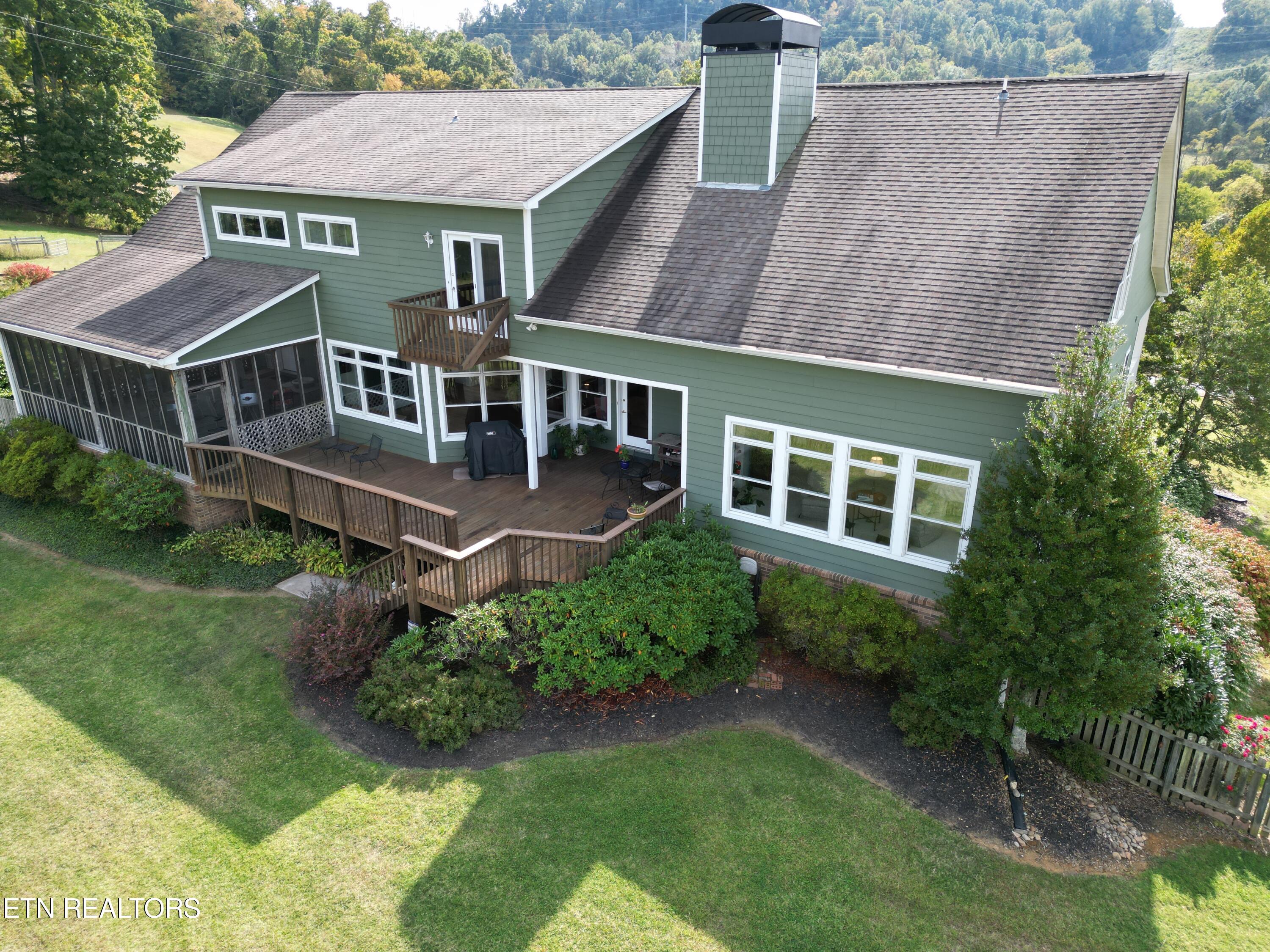 4300 Roberts Road Corryton TN 37721