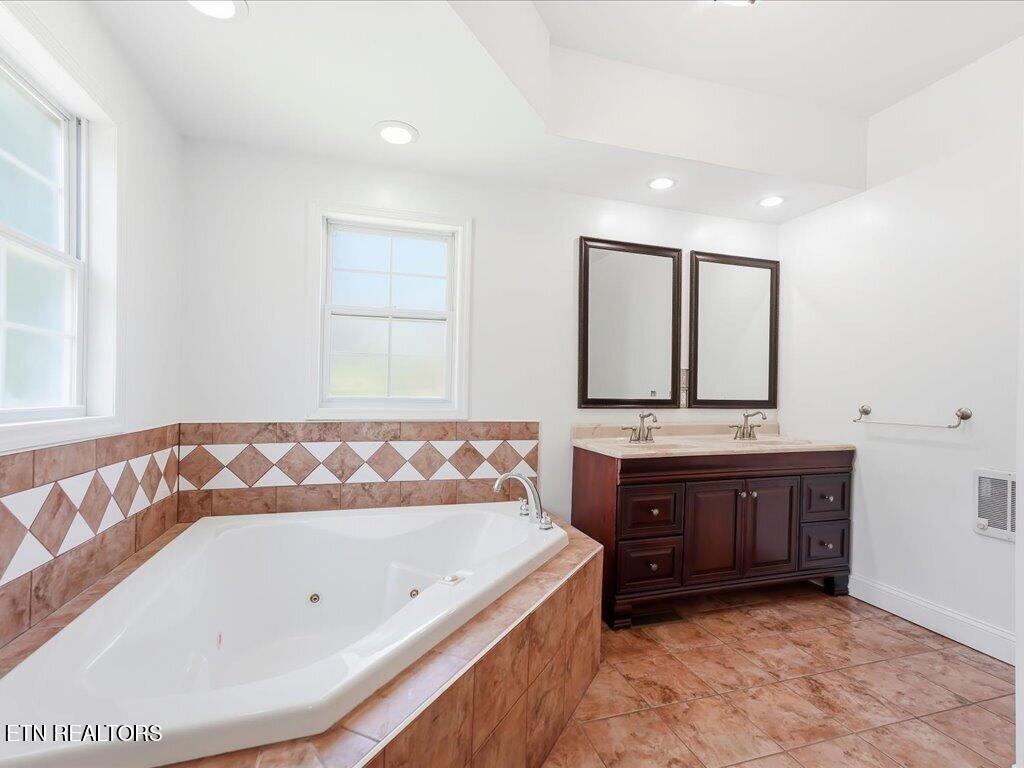 985 Claudette Drive Talbott TN 37877