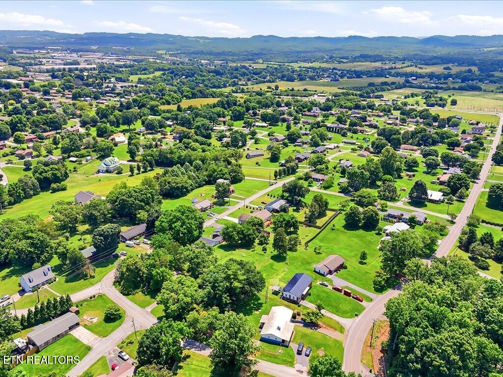 985 Claudette Drive Talbott TN 37877