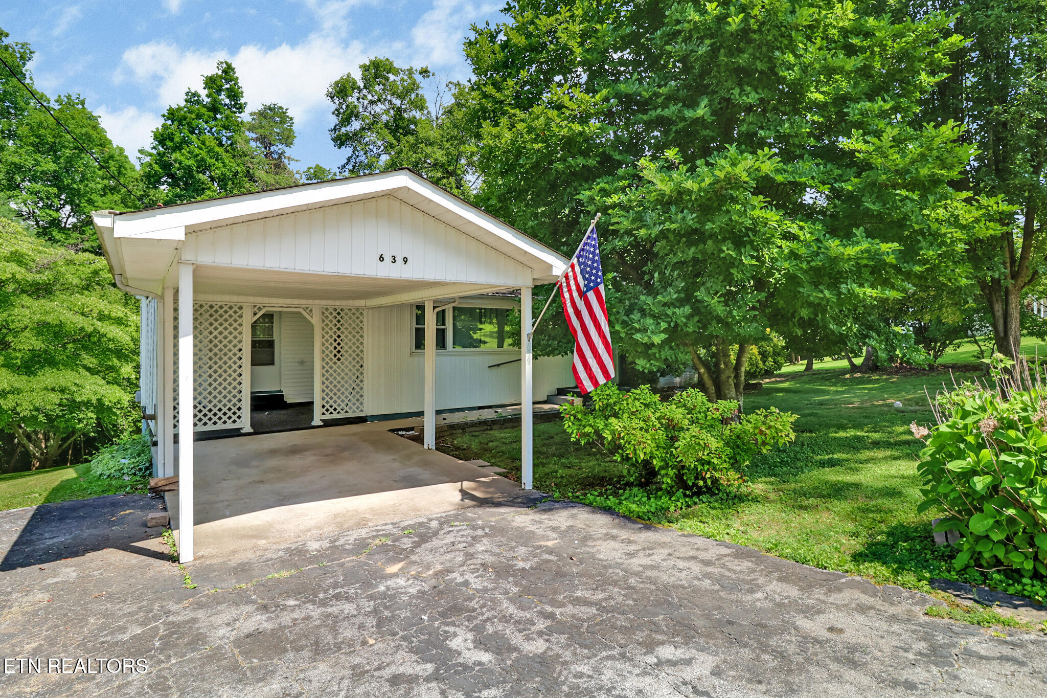 639 Greenwood Drive Rockwood TN 37854