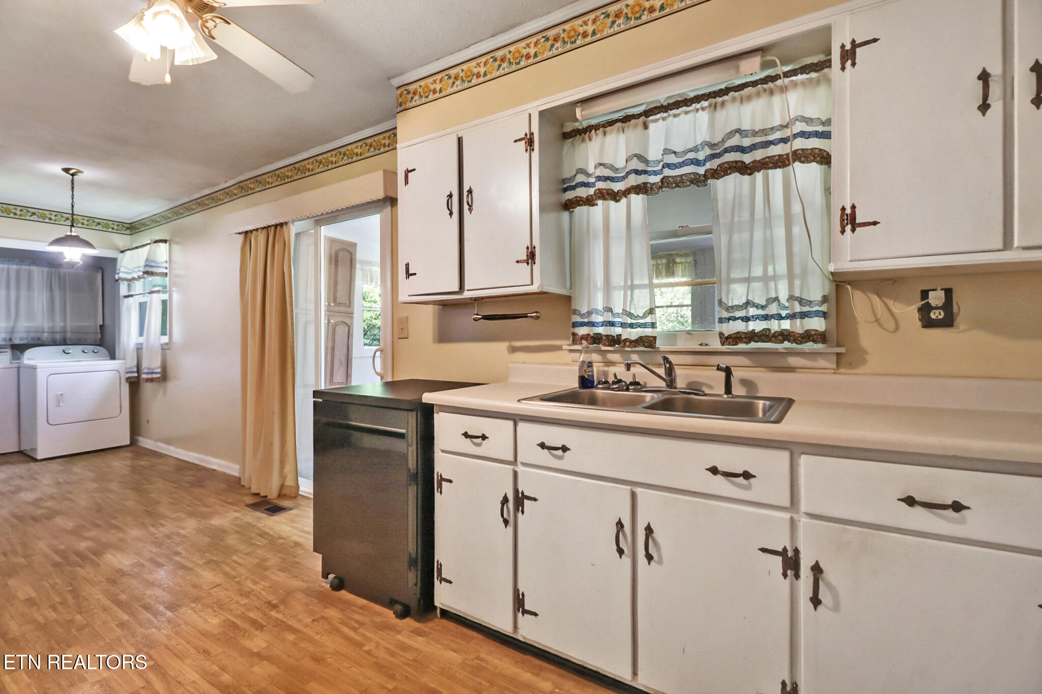 639 Greenwood Drive Rockwood TN 37854