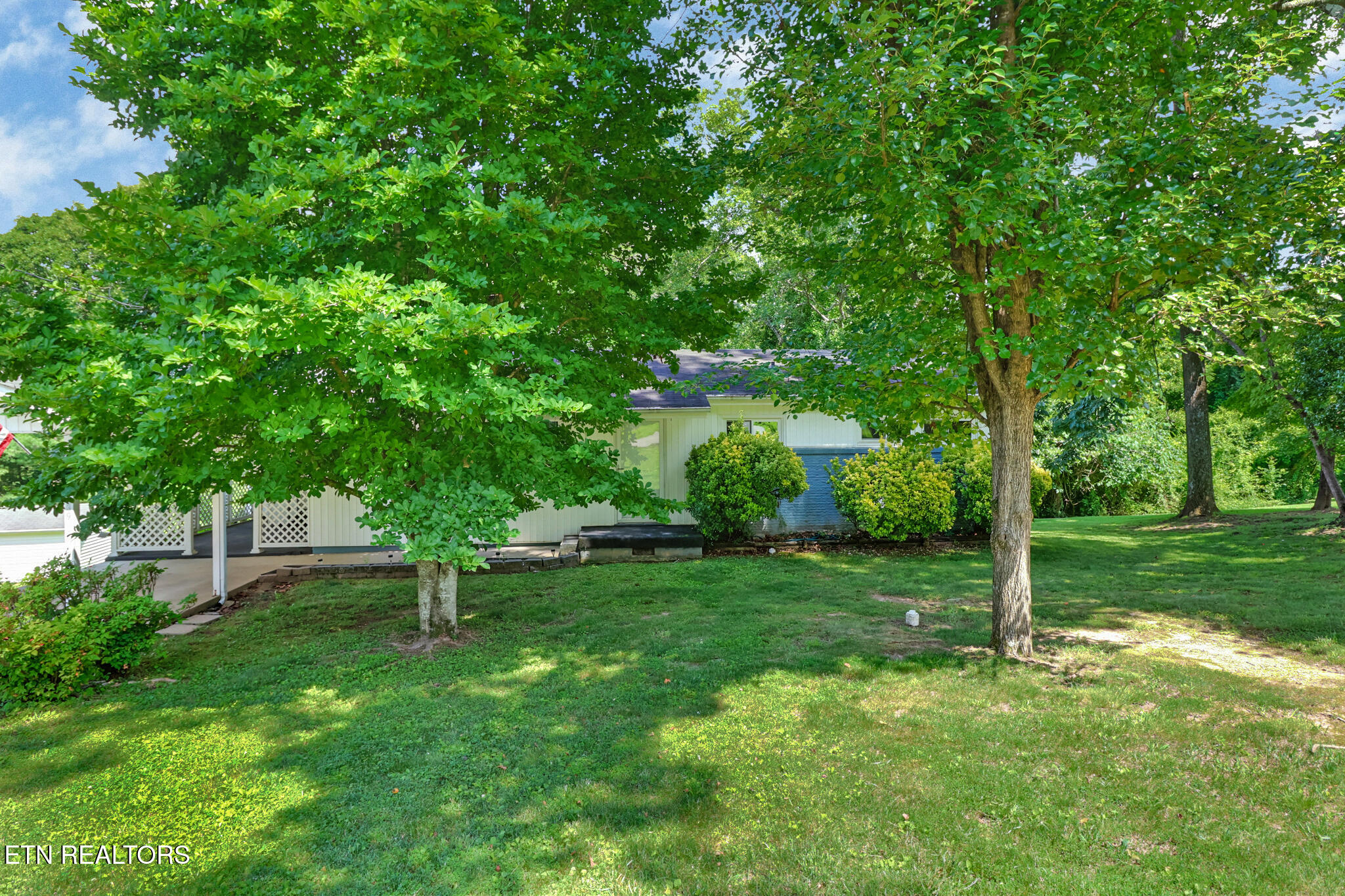 639 Greenwood Drive Rockwood TN 37854