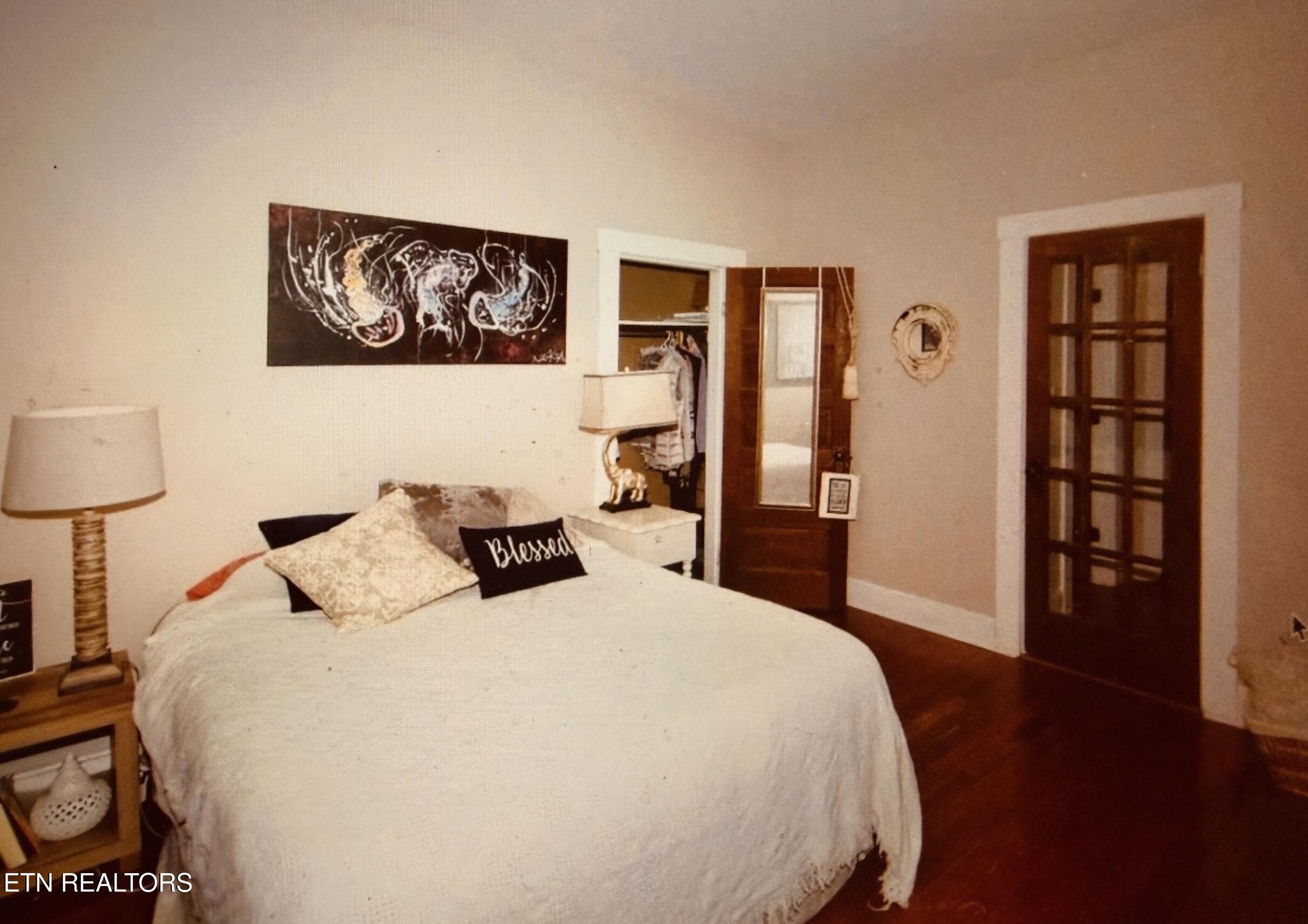 215 Campus Lane Knoxville TN 37918