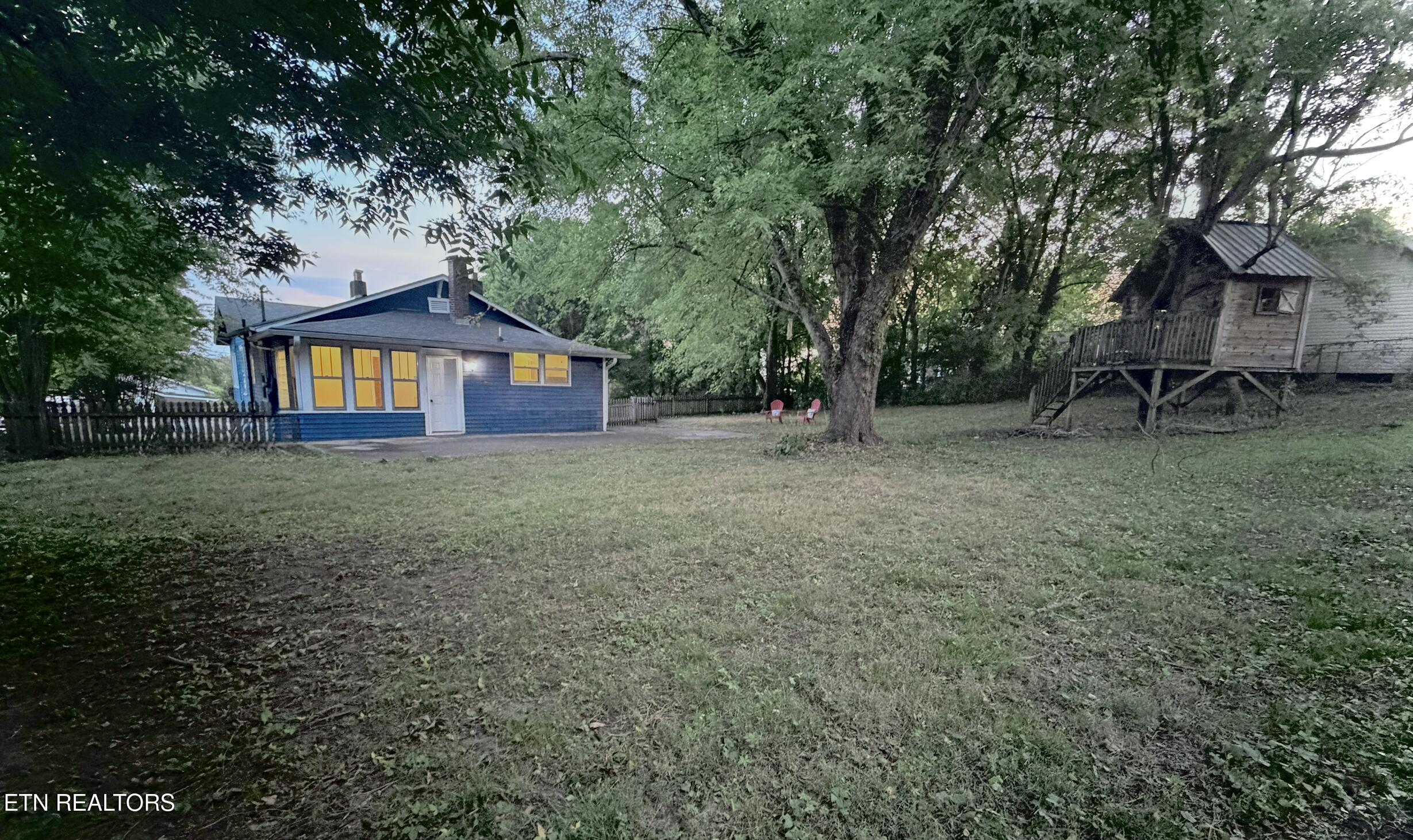 215 Campus Lane Knoxville TN 37918