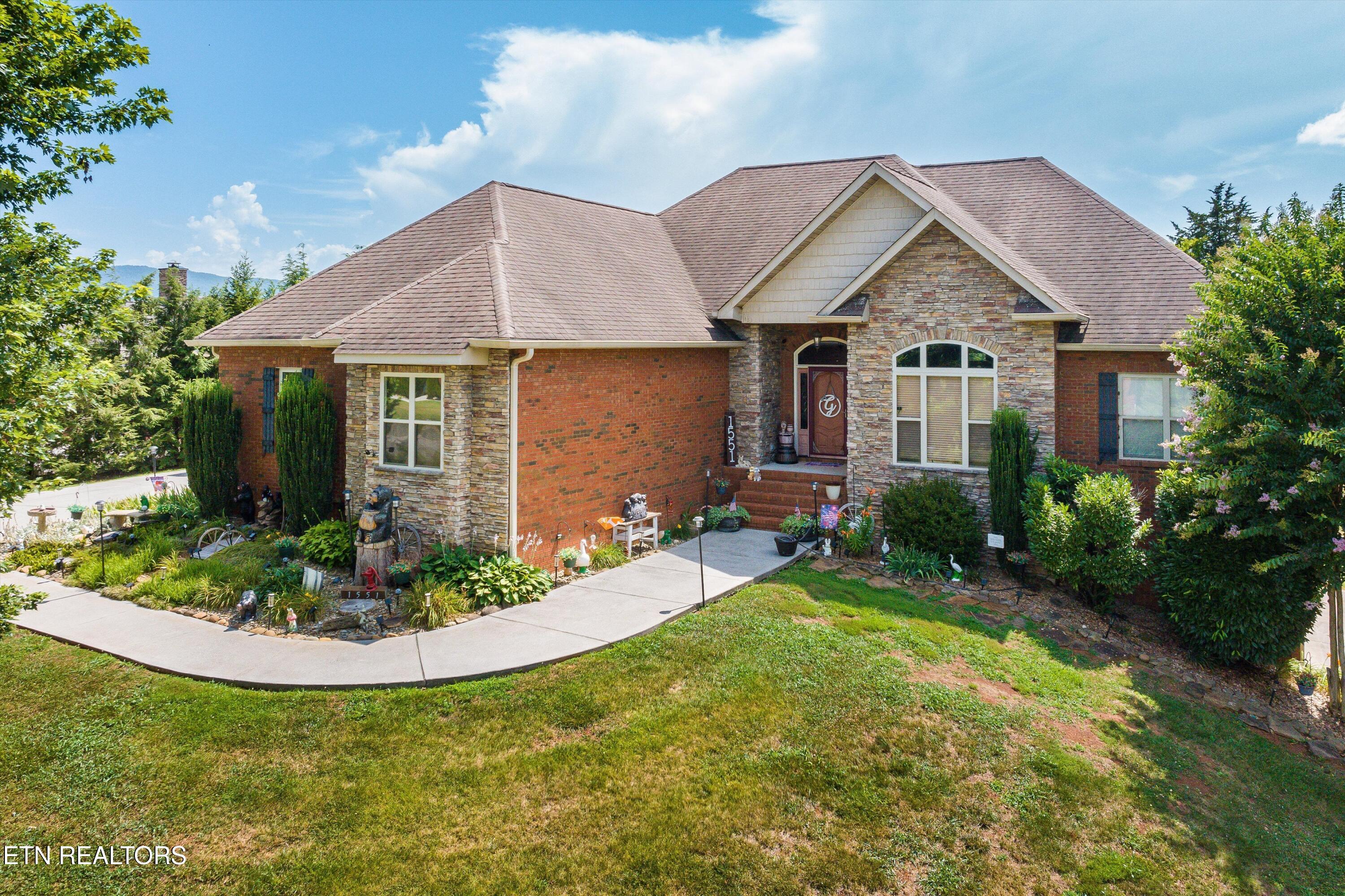 1551 Mint Meadows Drive Maryville TN 37803