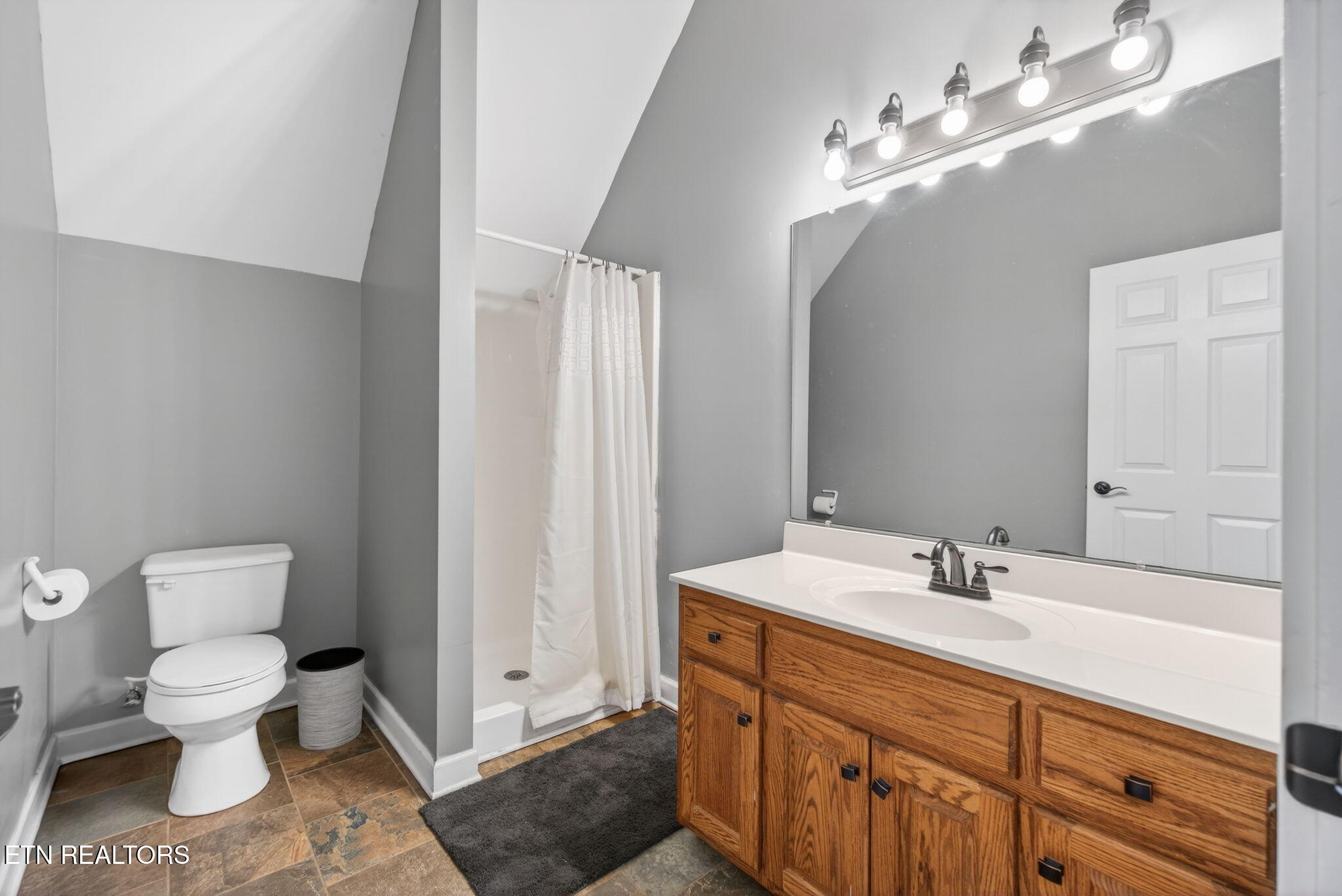 3432 Wj Robinson Road Cookeville TN 38506
