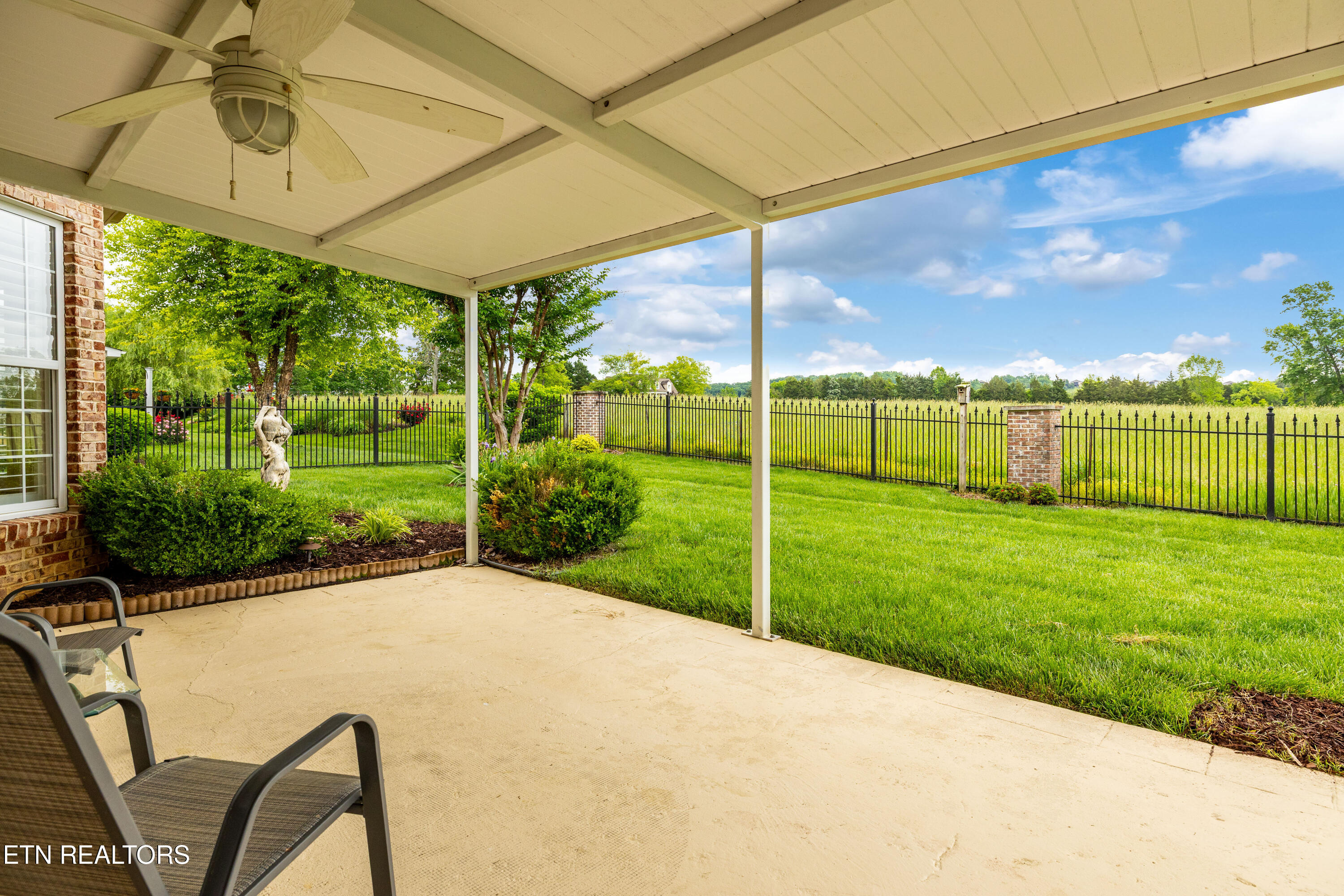 12618 Hunters Creek Lane Knoxville TN 37922