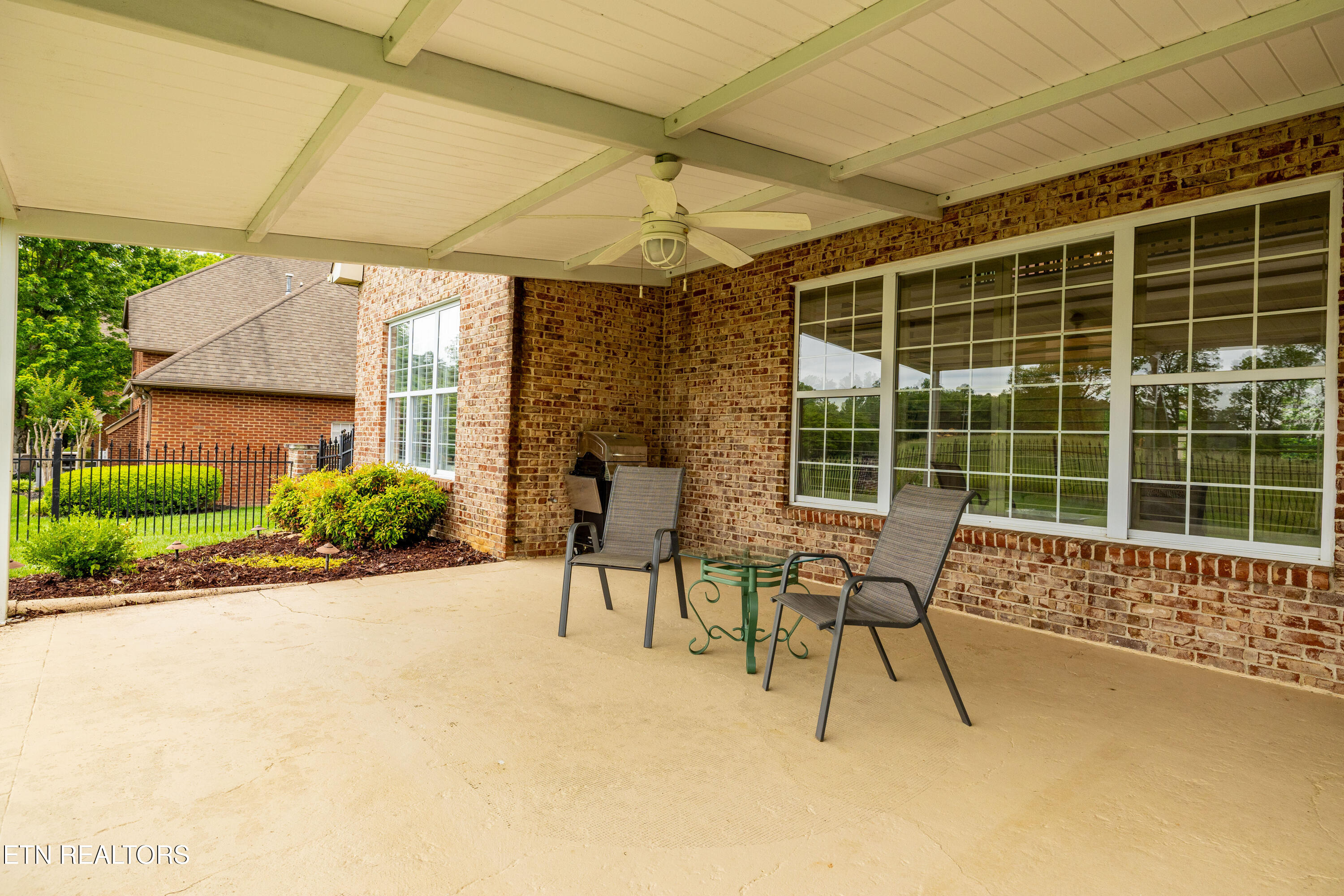 12618 Hunters Creek Lane Knoxville TN 37922