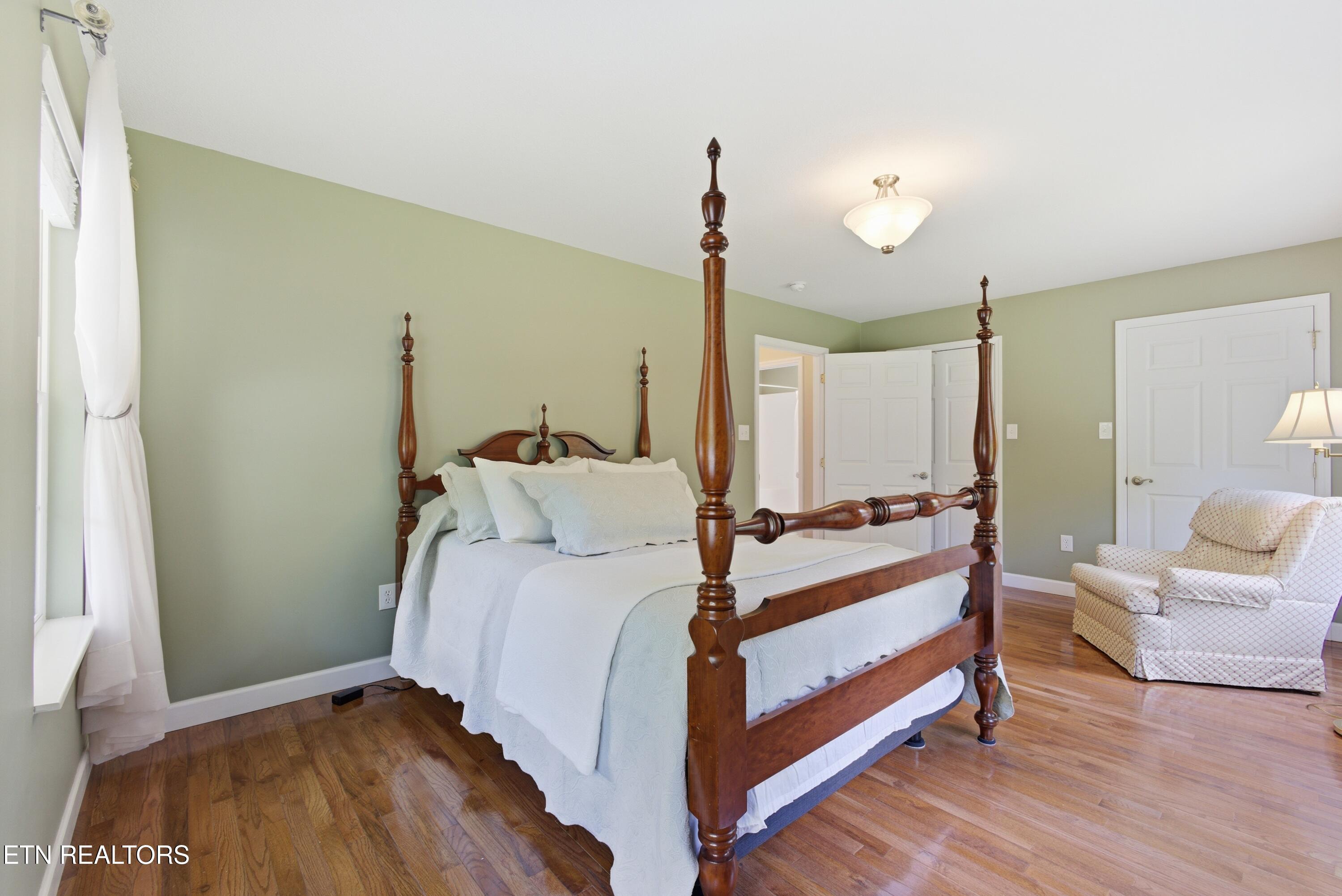 240 Long Road Kingston TN 37763