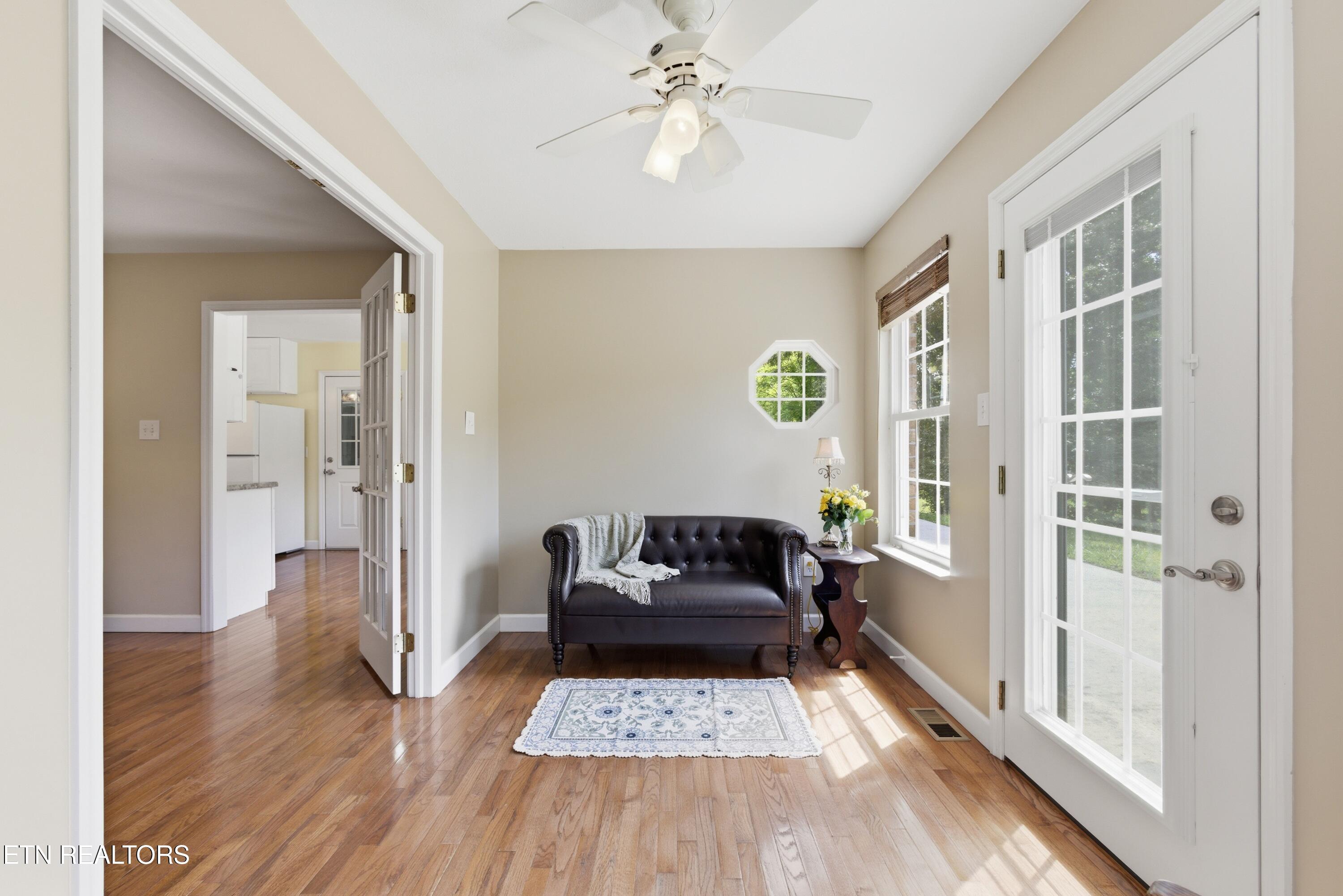 240 Long Road Kingston TN 37763