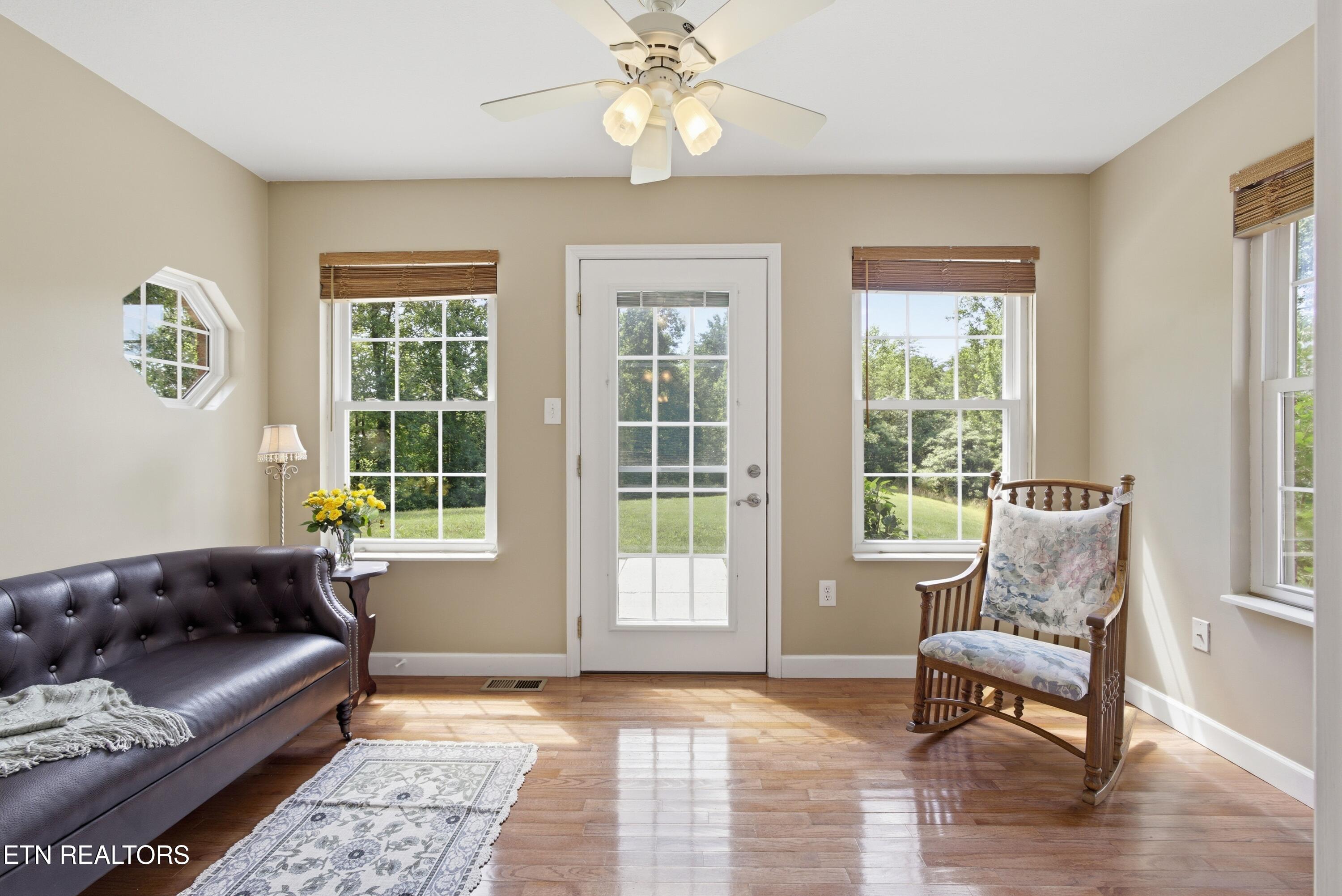 240 Long Road Kingston TN 37763