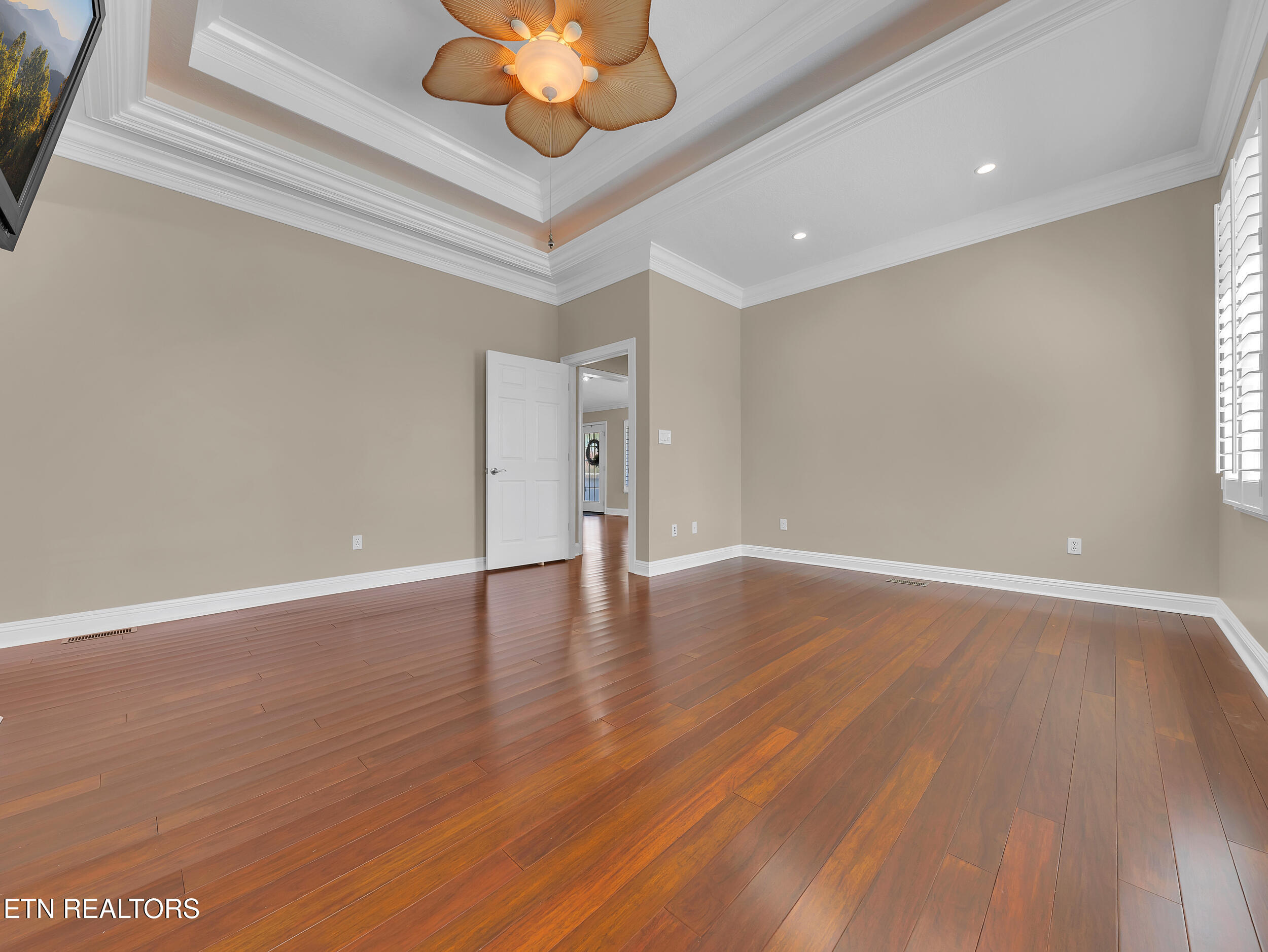 353 Southshore Drive Greenback TN 37742