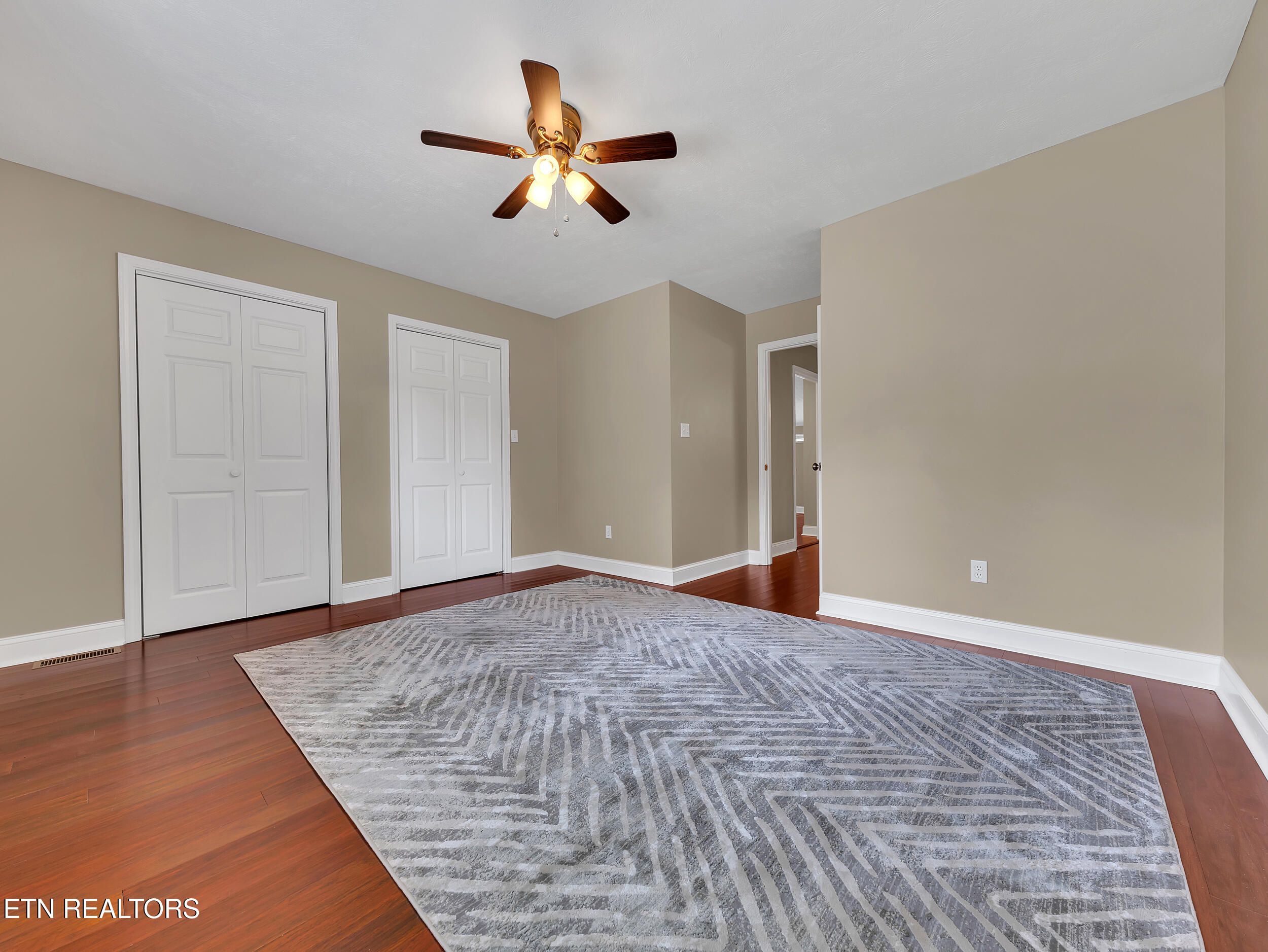 353 Southshore Drive Greenback TN 37742