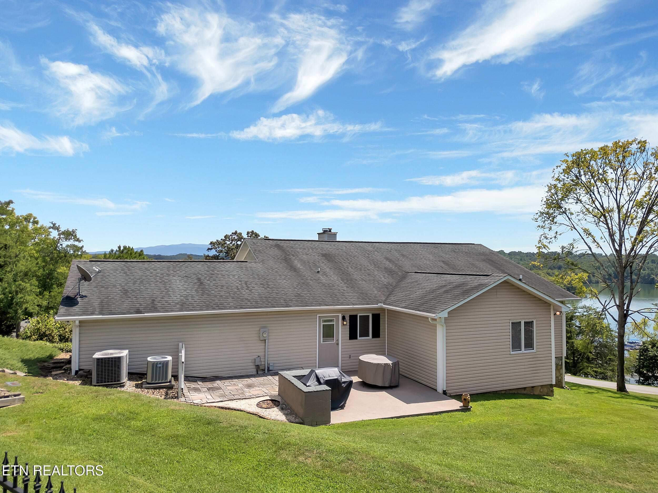 353 Southshore Drive Greenback TN 37742