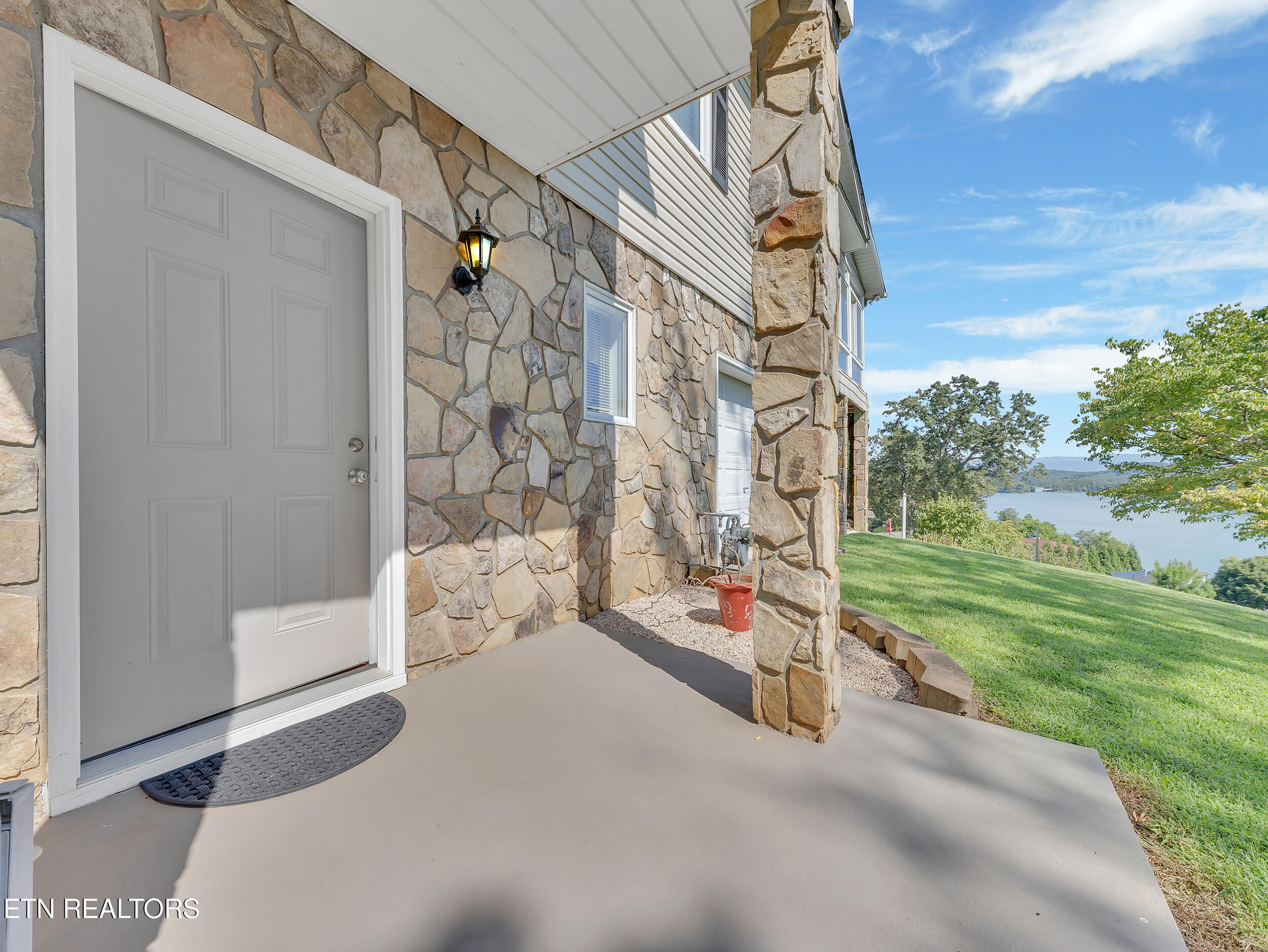 353 Southshore Drive Greenback TN 37742