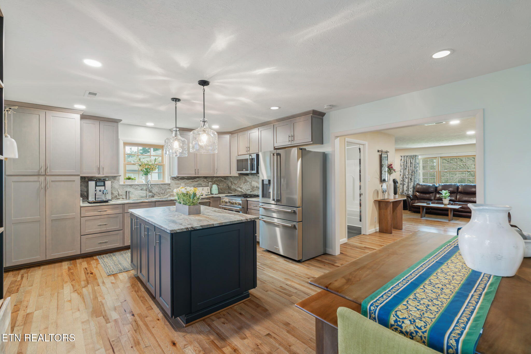 724 Hidden Valley Road Knoxville TN 37923