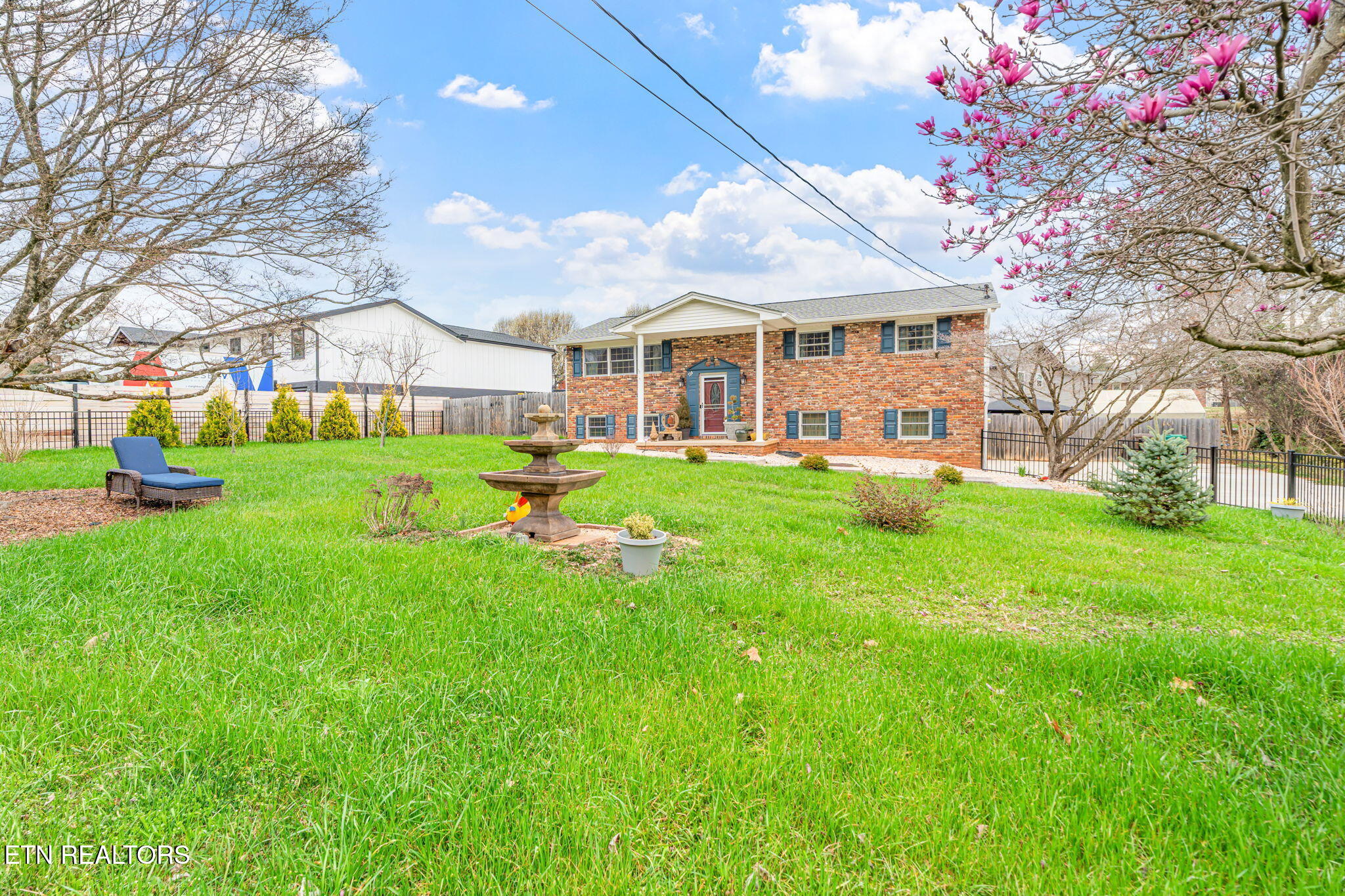 724 Hidden Valley Road Knoxville TN 37923