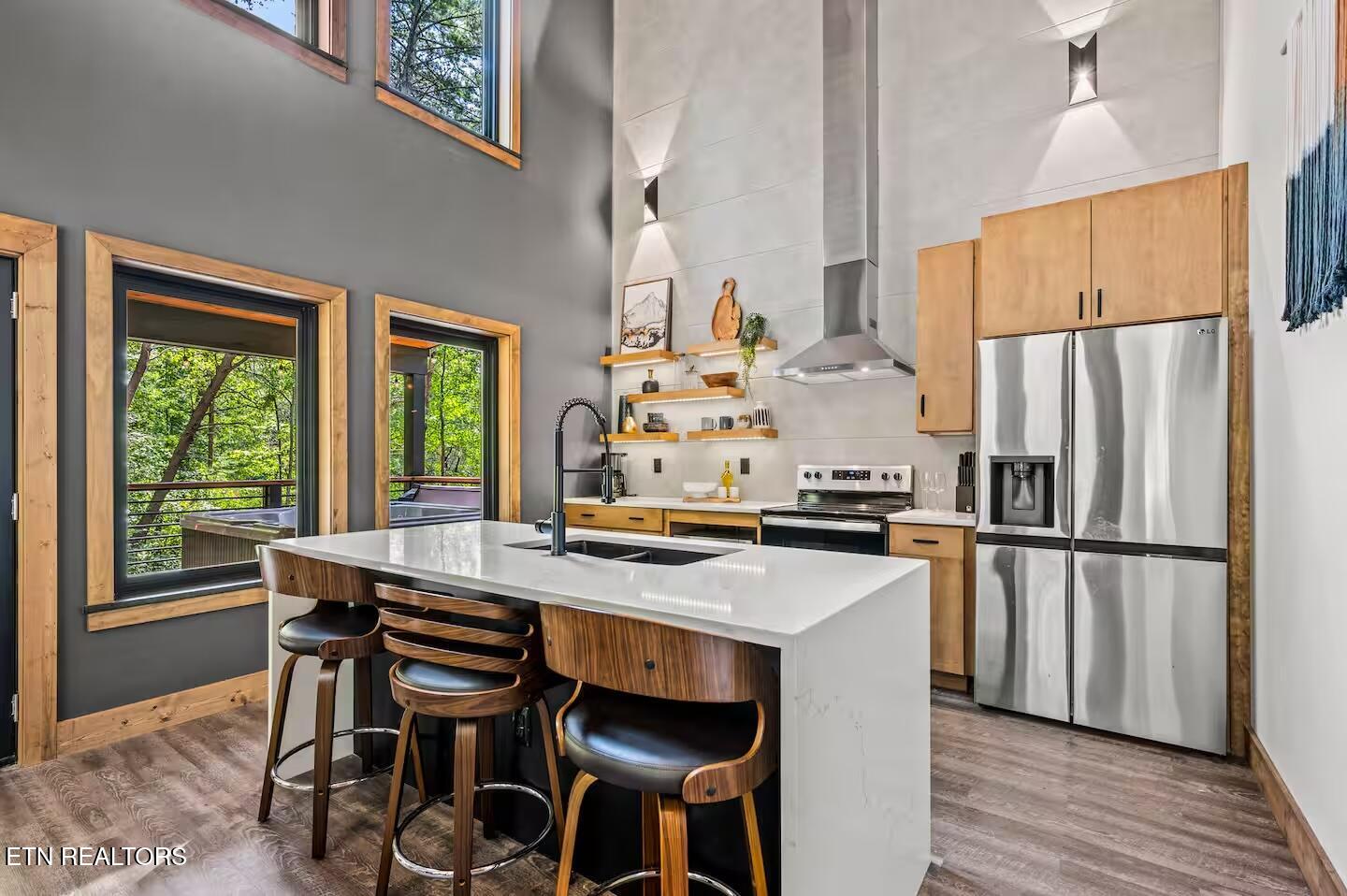 634 Gloryland Way Pigeon Forge TN 37863