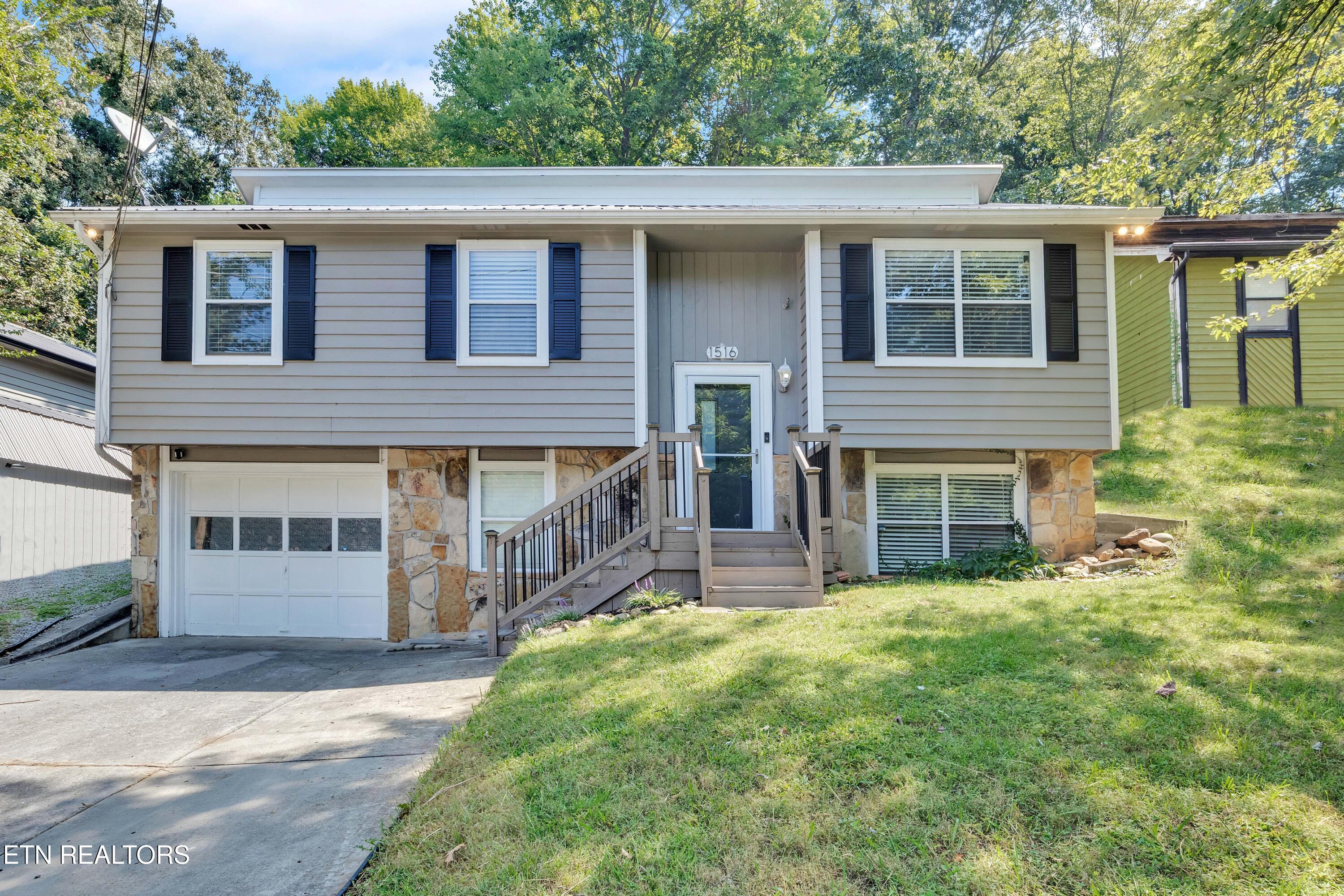 1516 Weeping Willow Court Knoxville TN 37931