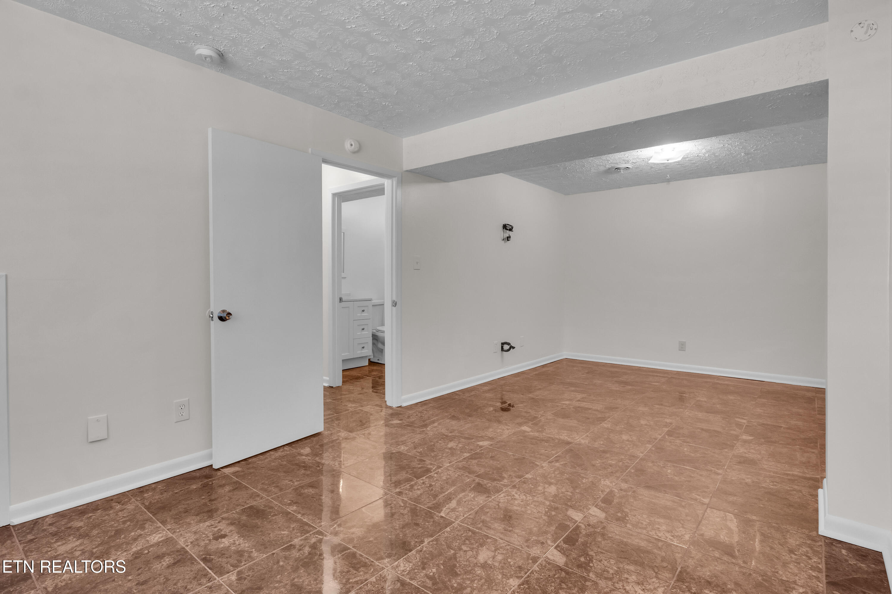 1516 Weeping Willow Court Knoxville TN 37931