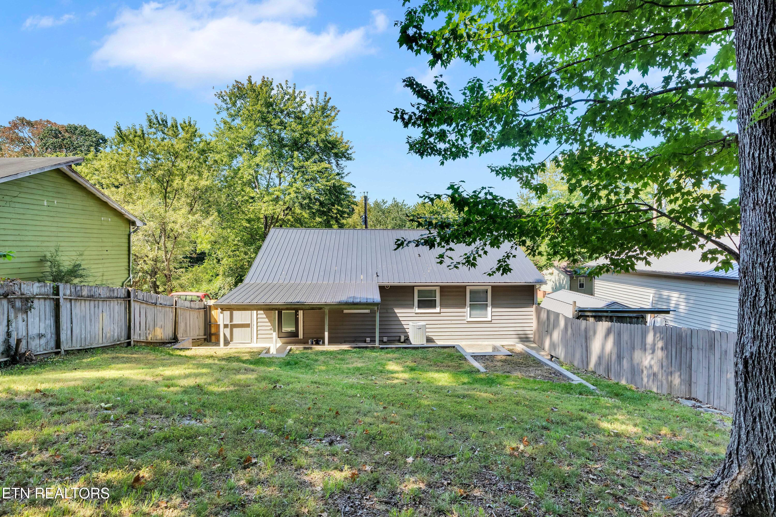 1516 Weeping Willow Court Knoxville TN 37931