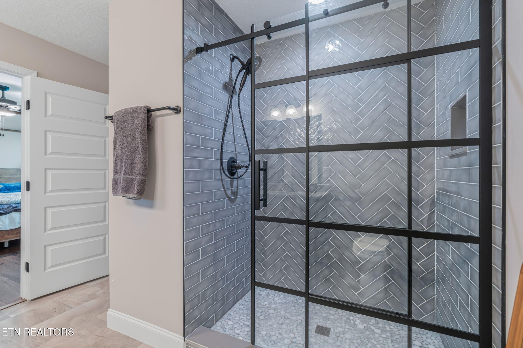 102 E Fortenberry Street Oak Ridge TN 37830