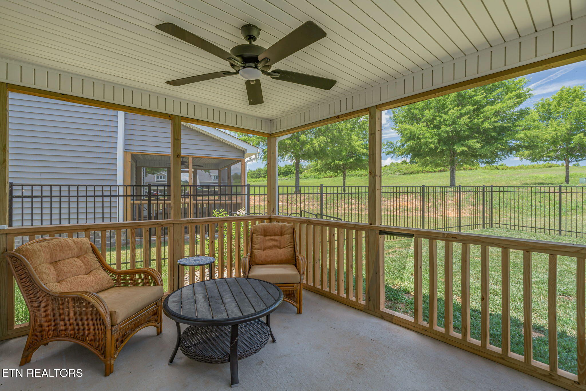 102 E Fortenberry Street Oak Ridge TN 37830