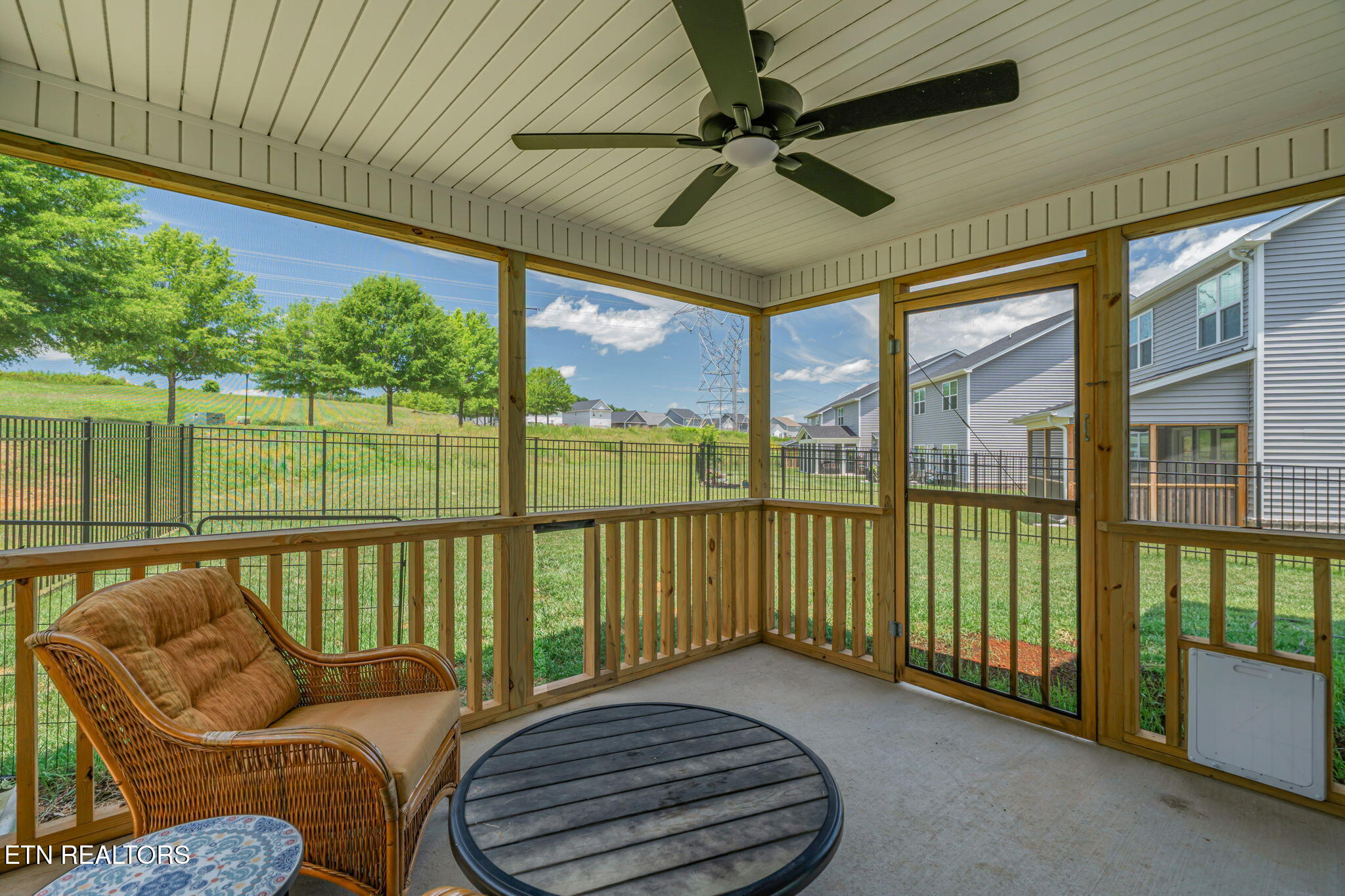 102 E Fortenberry Street Oak Ridge TN 37830