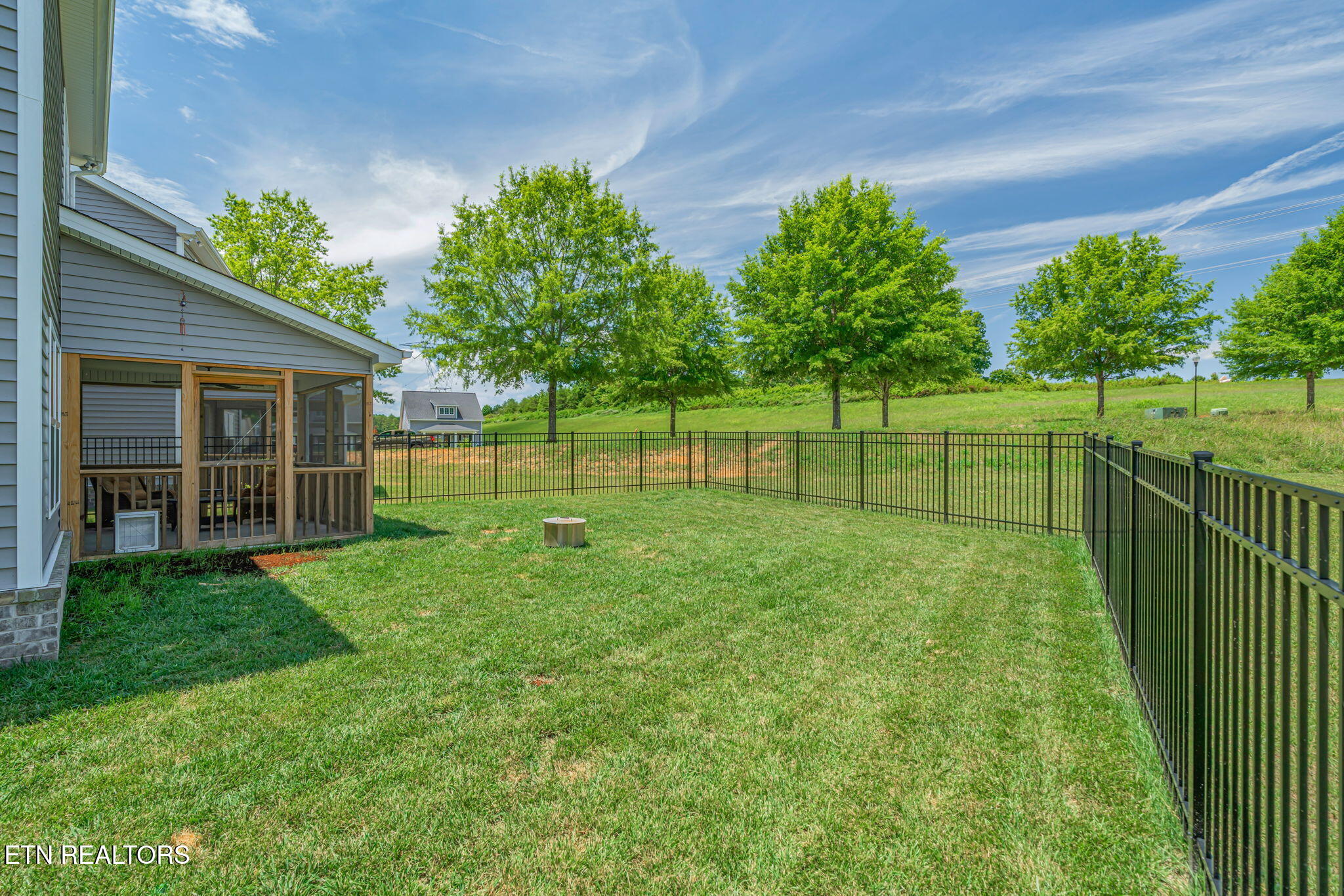 102 E Fortenberry Street Oak Ridge TN 37830