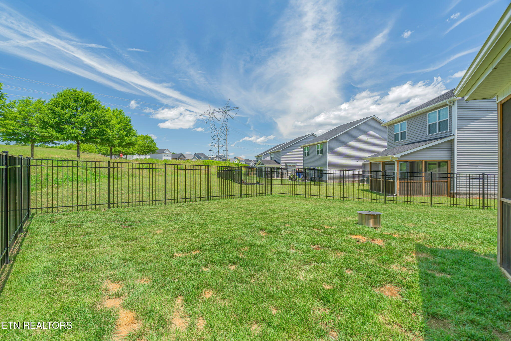 102 E Fortenberry Street Oak Ridge TN 37830
