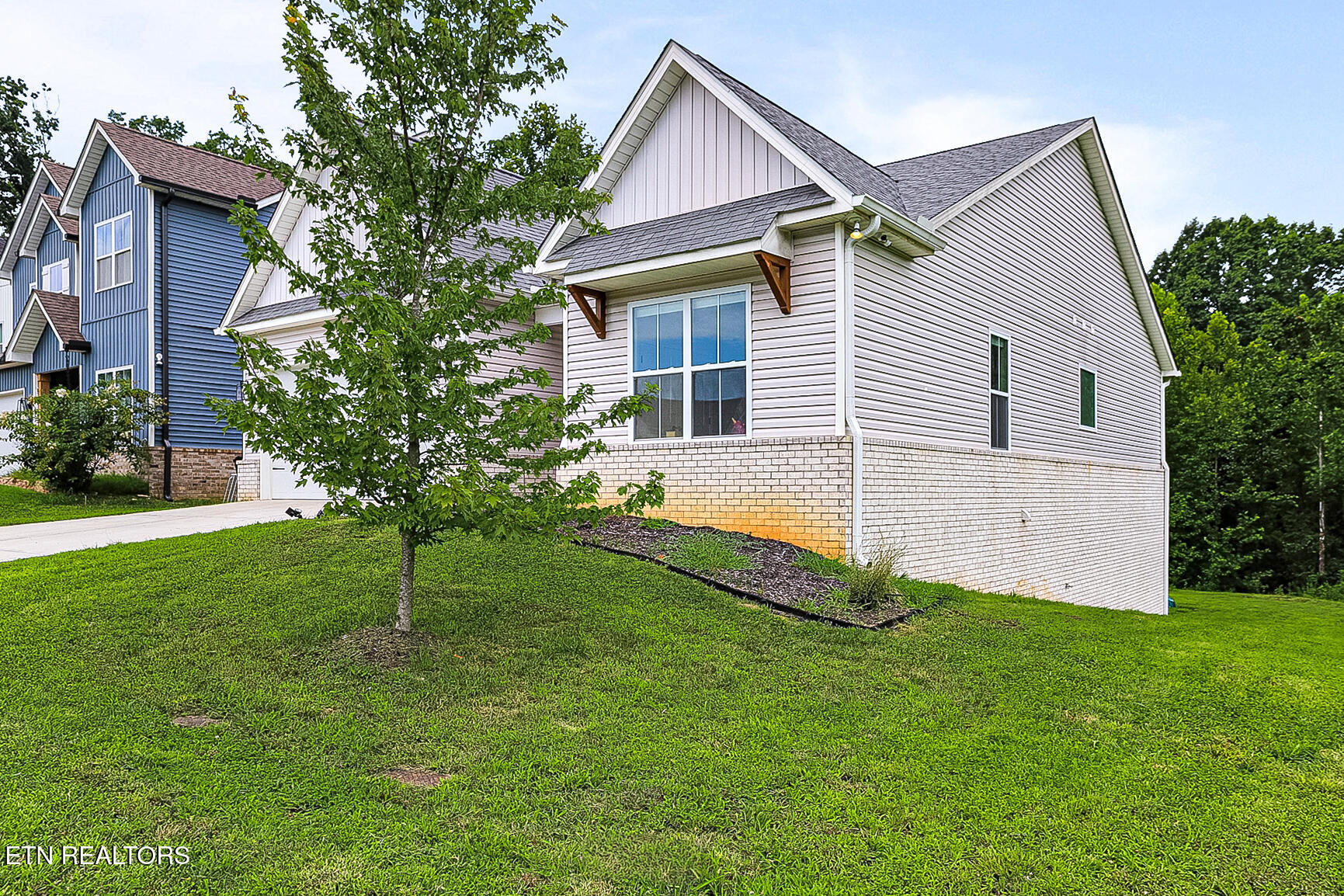 1117 Cedar Break Drive Knoxville TN 37932