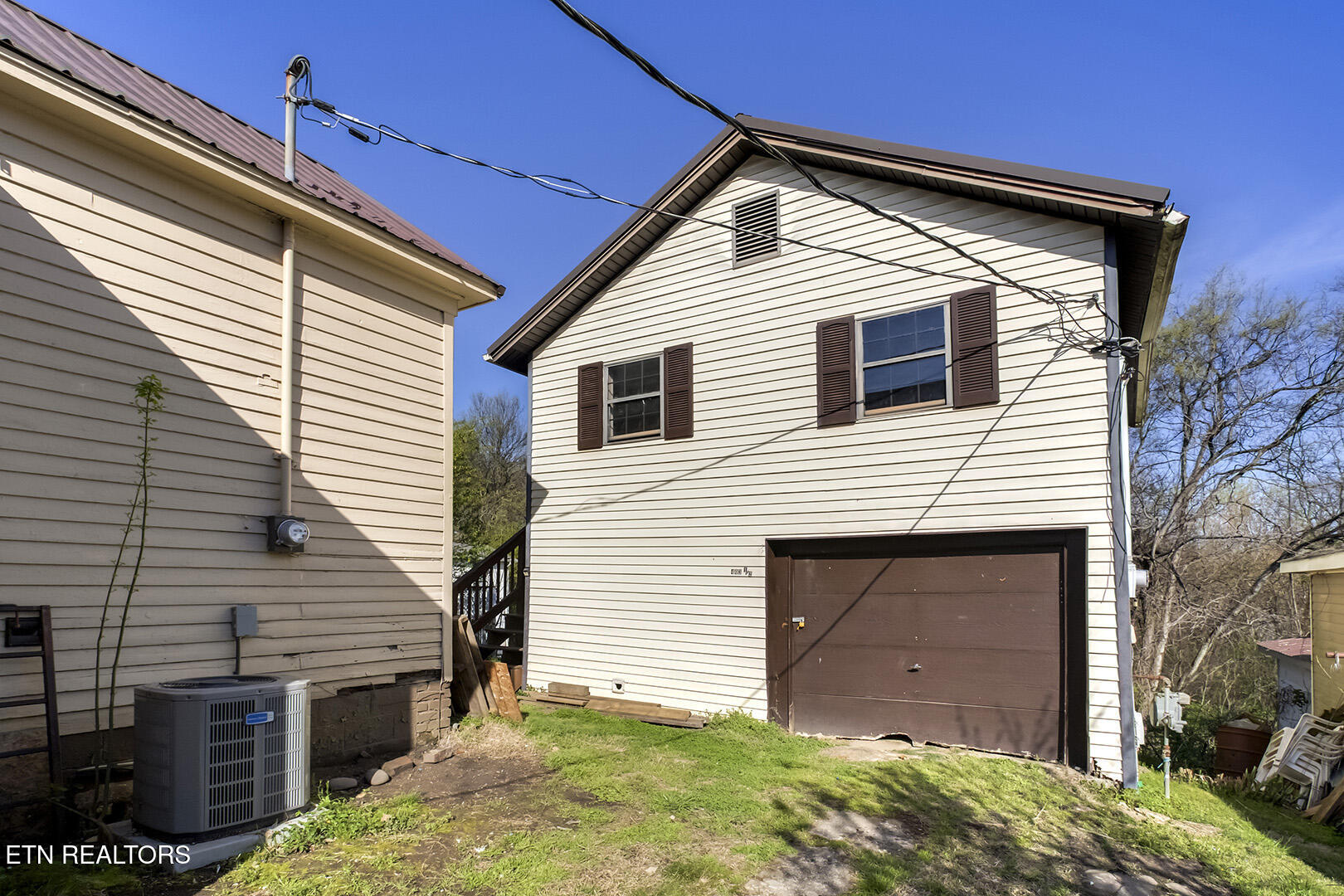 403 W 5th Avenue Lenoir City TN 37771