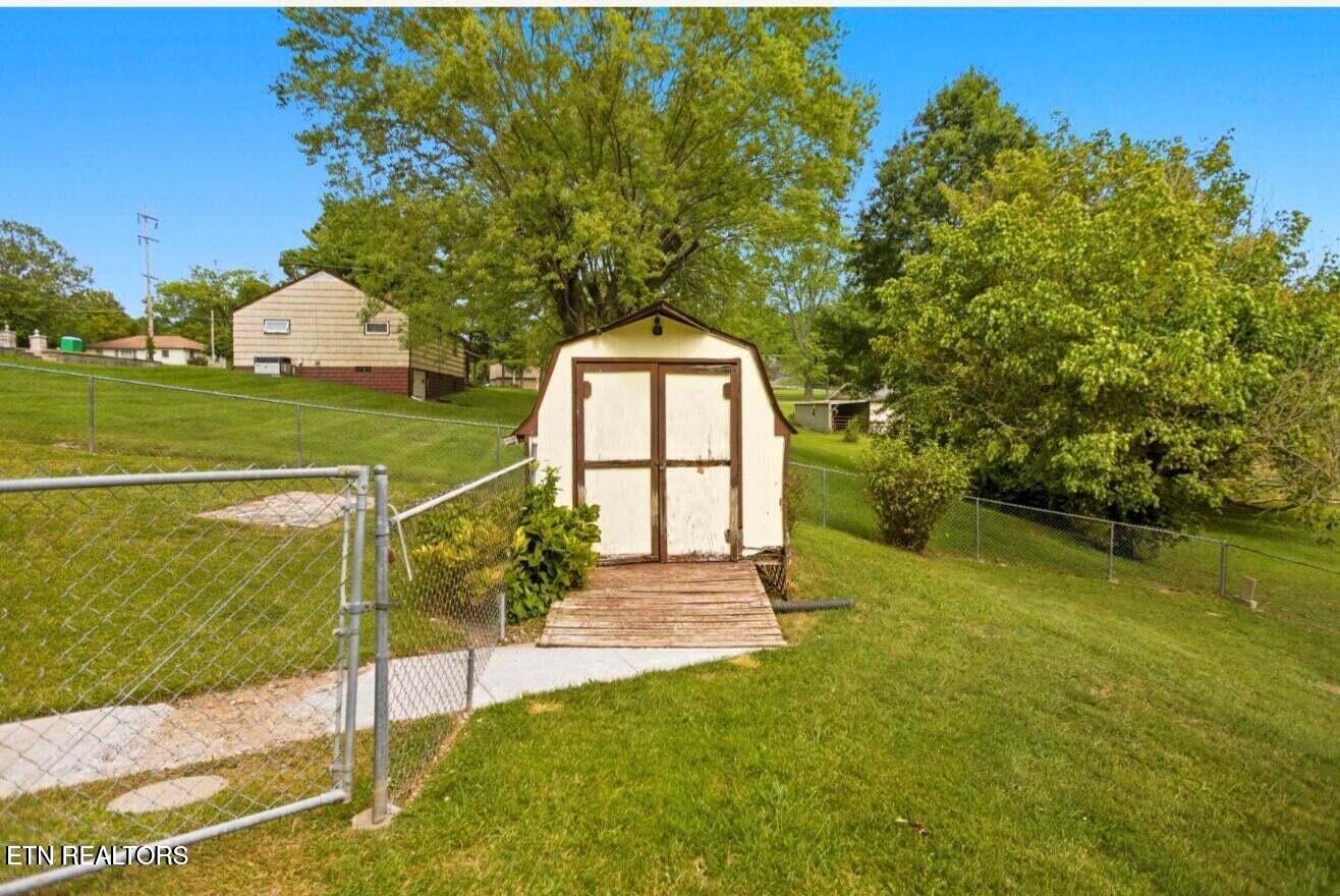 308 Mimosa Street Tazewell TN 37879