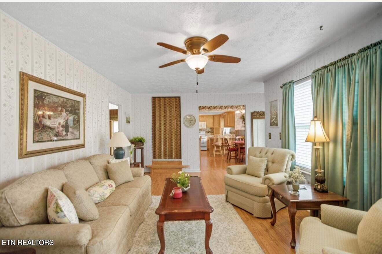 308 Mimosa Street Tazewell TN 37879