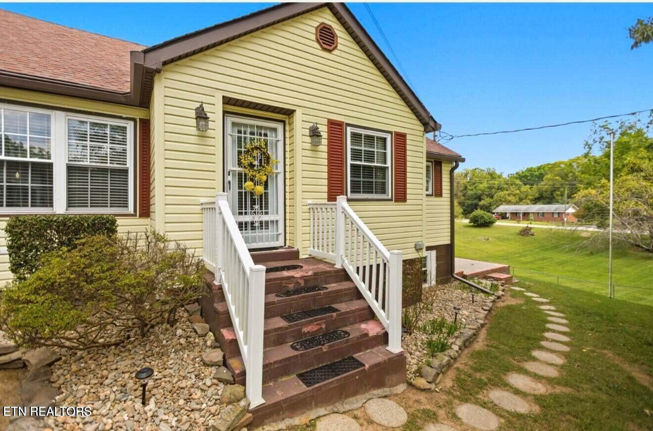 308 Mimosa Street Tazewell TN 37879