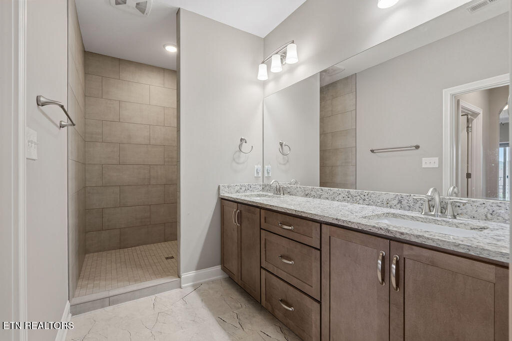 378 Cedar Branch Trail Lenoir City TN 37772