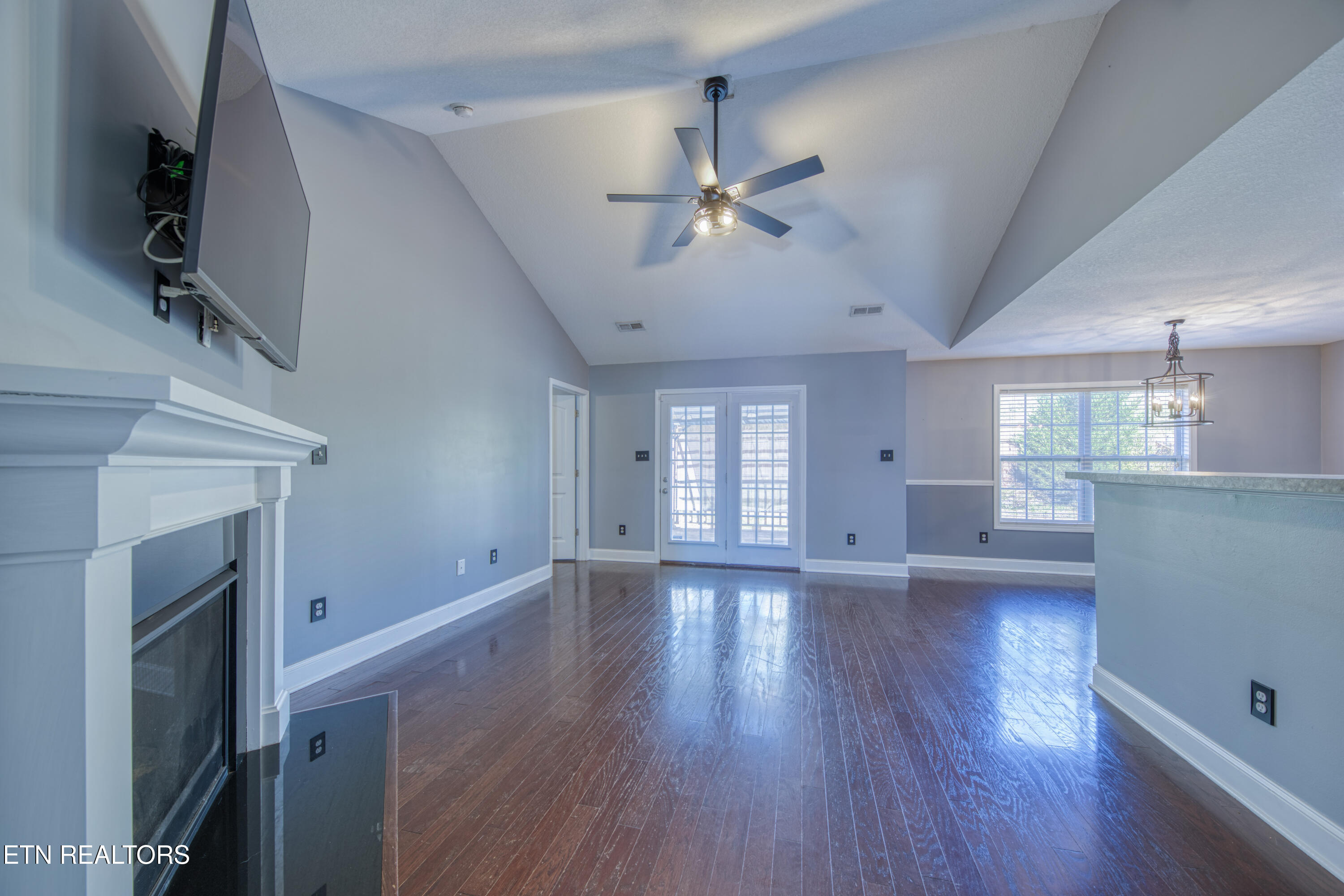 2649 Southwinds Circle Sevierville TN 37876