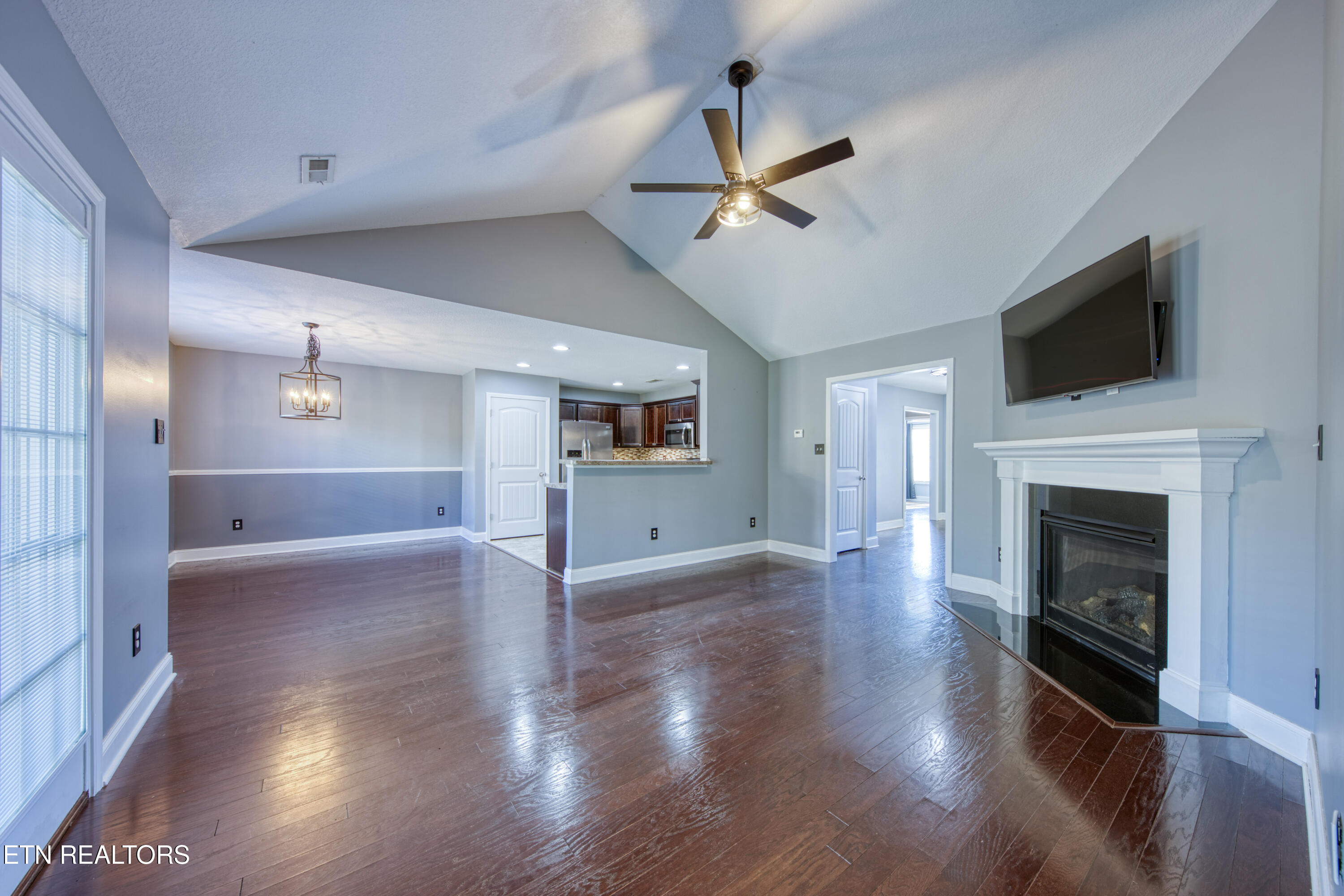 2649 Southwinds Circle Sevierville TN 37876