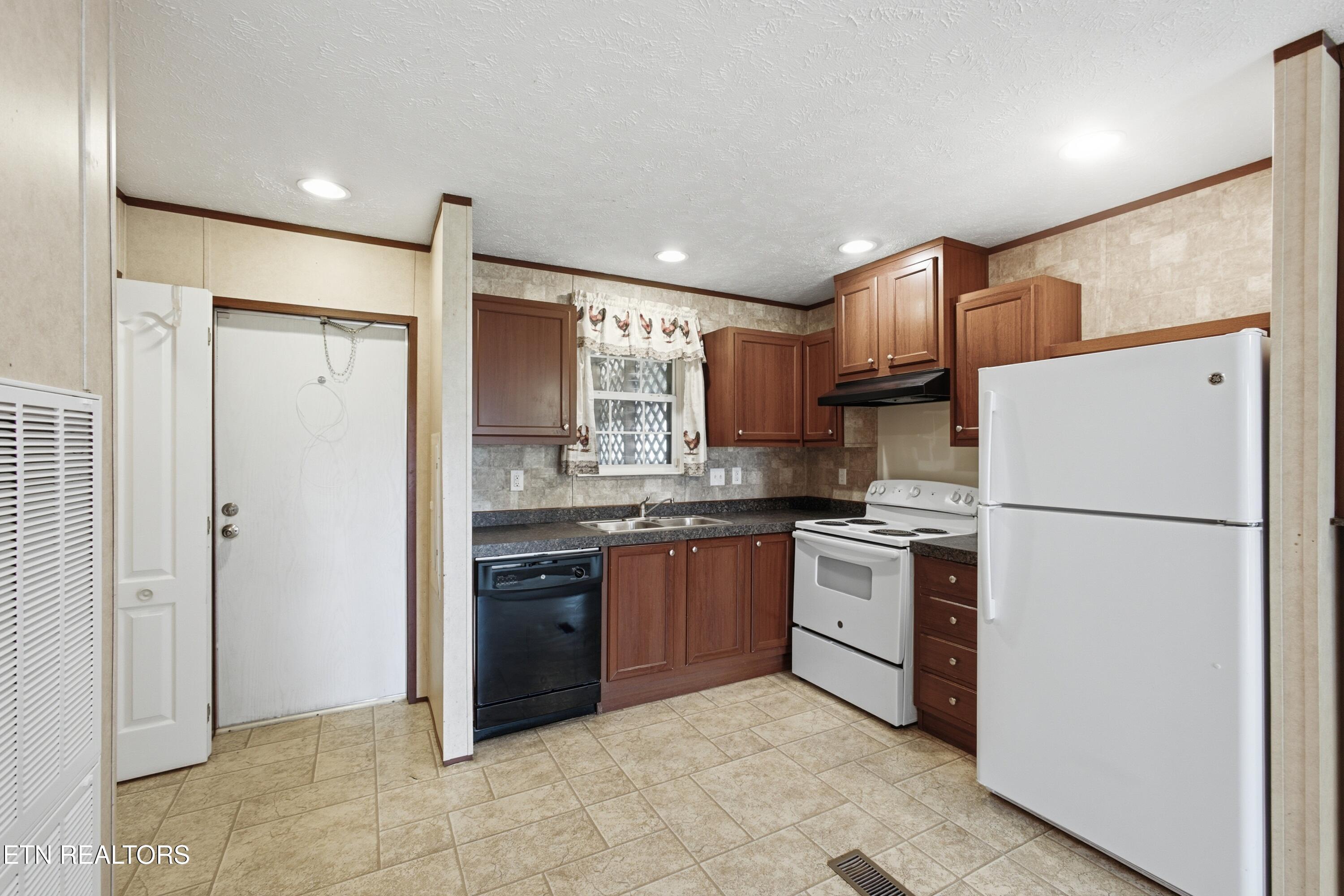 225 Sunset View Drive Kingston TN 37763