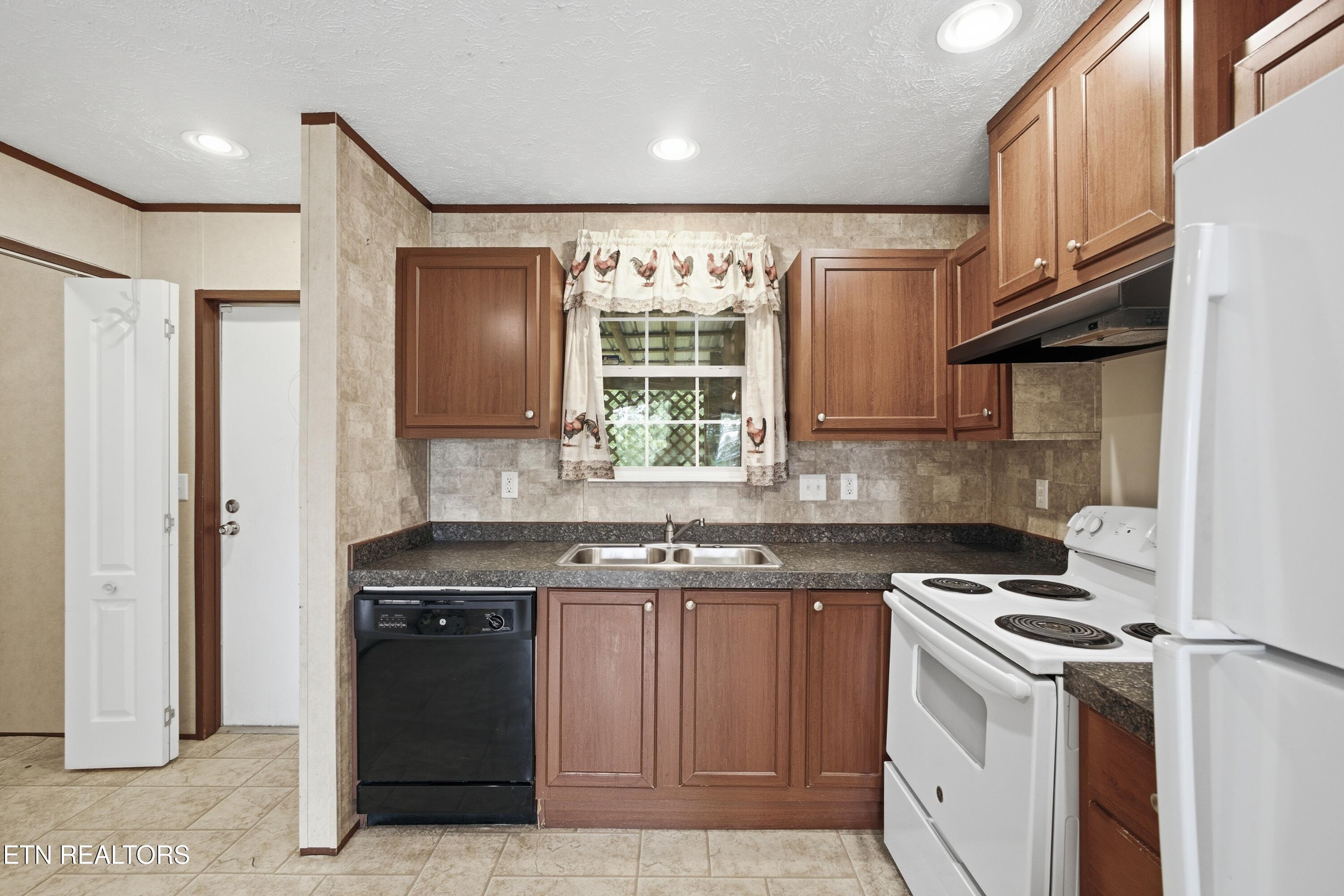 225 Sunset View Drive Kingston TN 37763