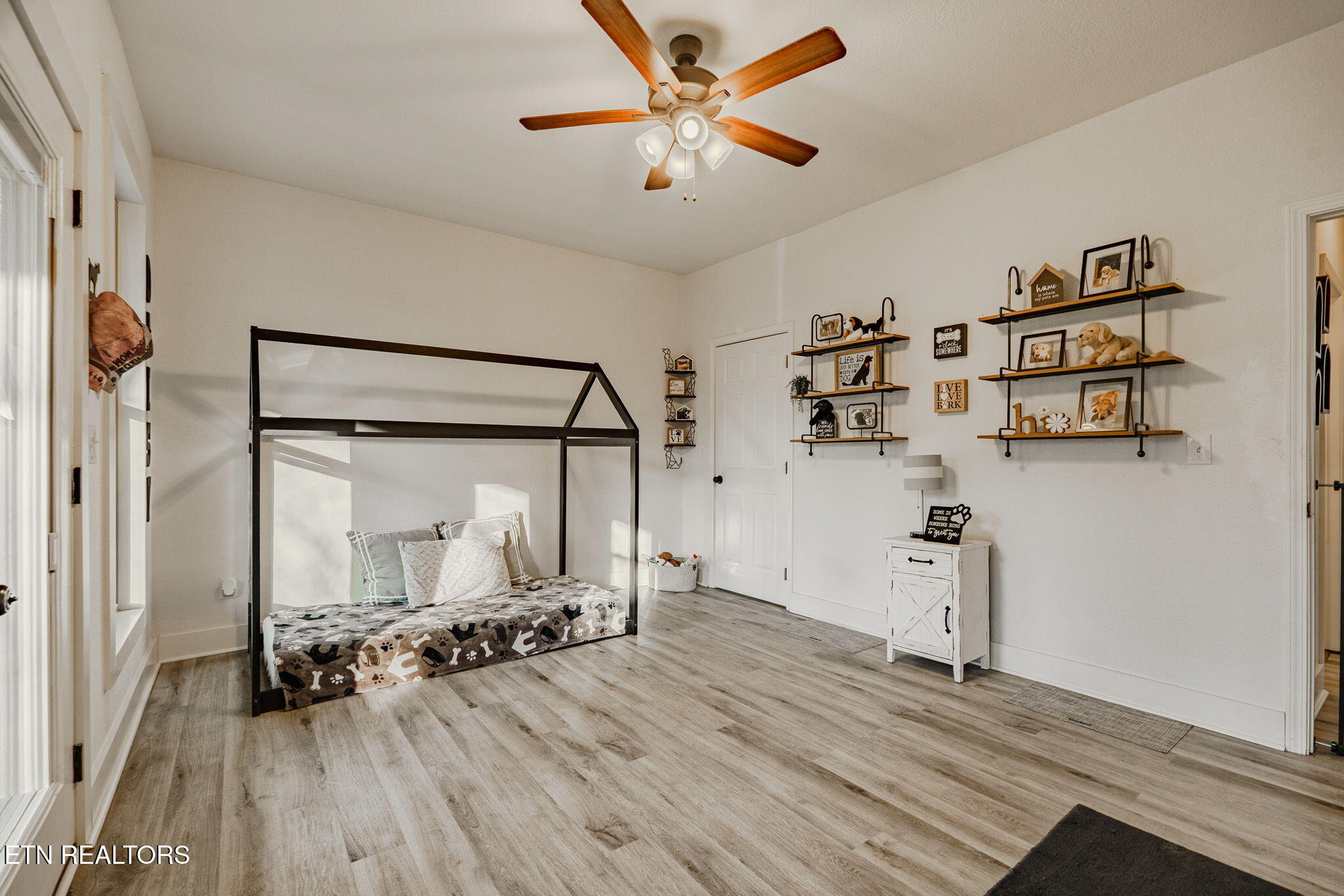 1811 Ally Lane Sevierville TN 37876