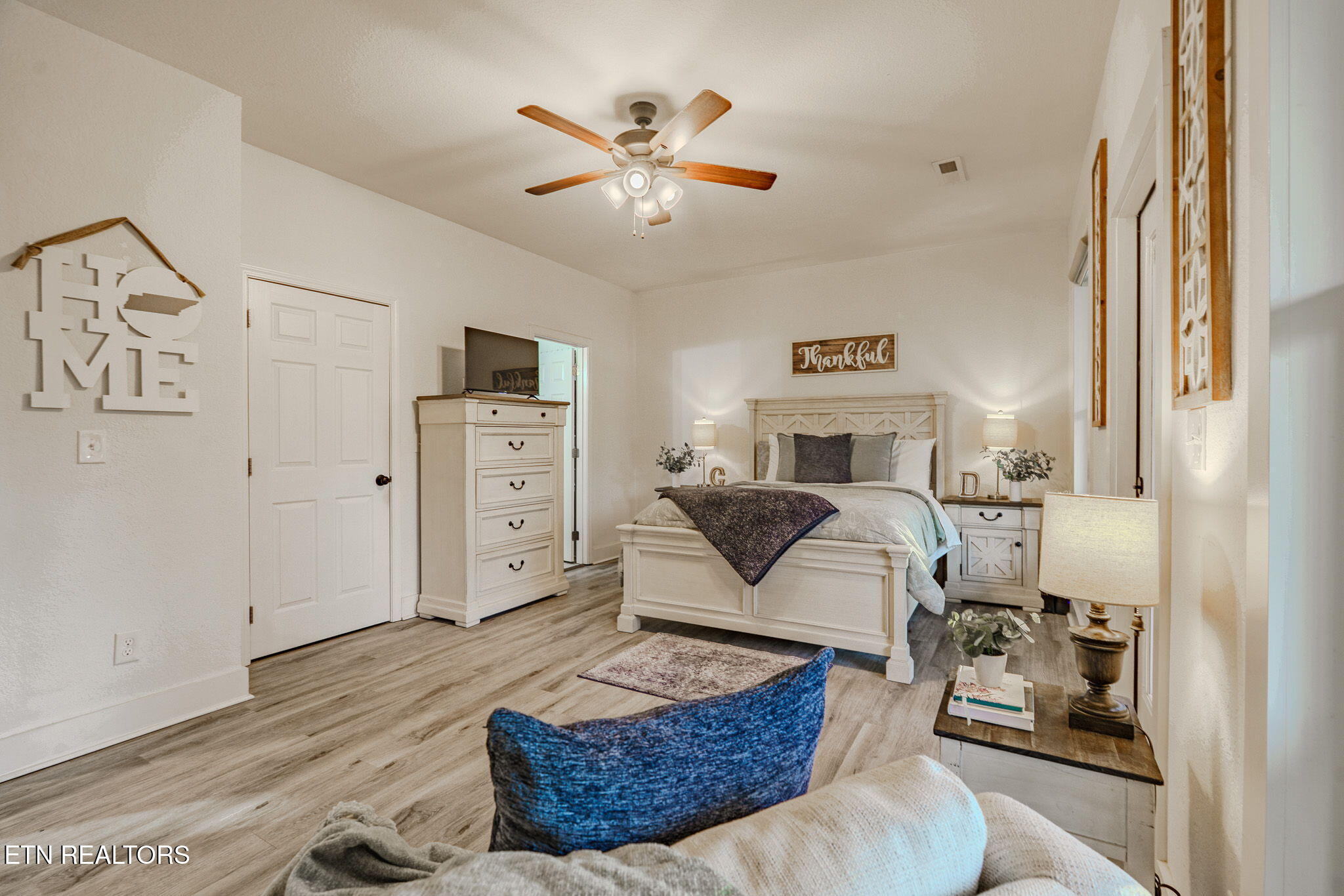 1811 Ally Lane Sevierville TN 37876