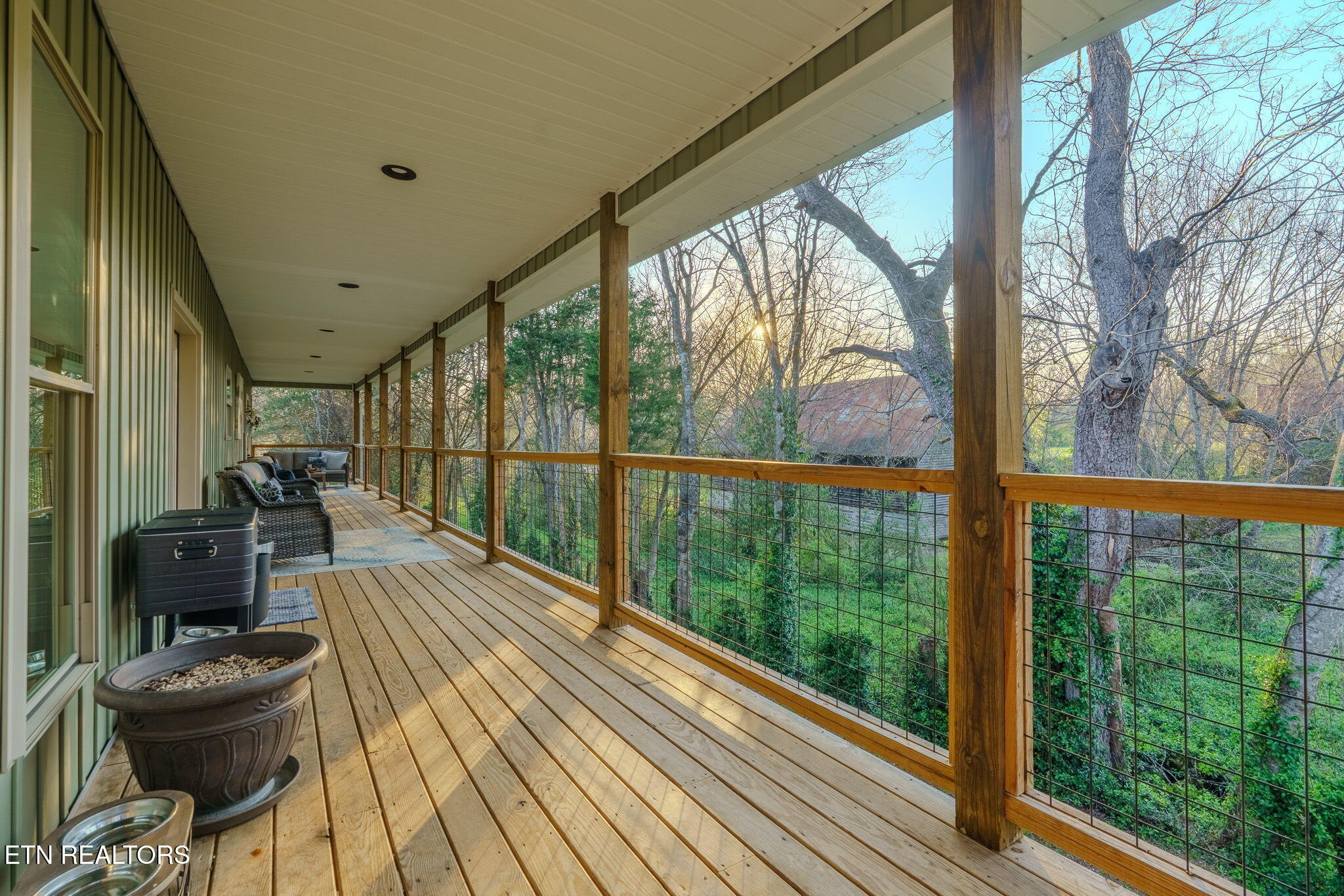 1811 Ally Lane Sevierville TN 37876