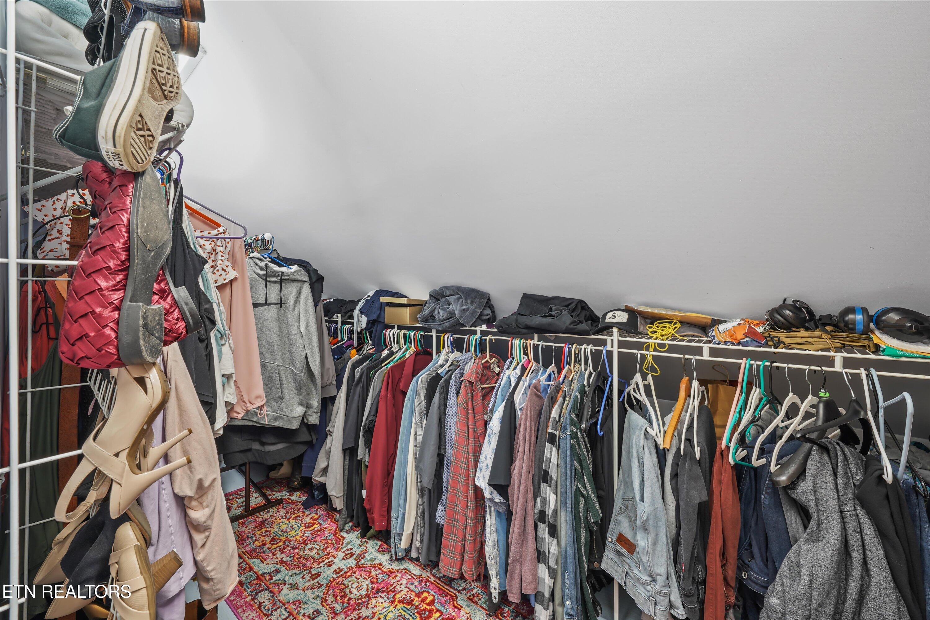 804 Lake City Highway Clinton TN 37716