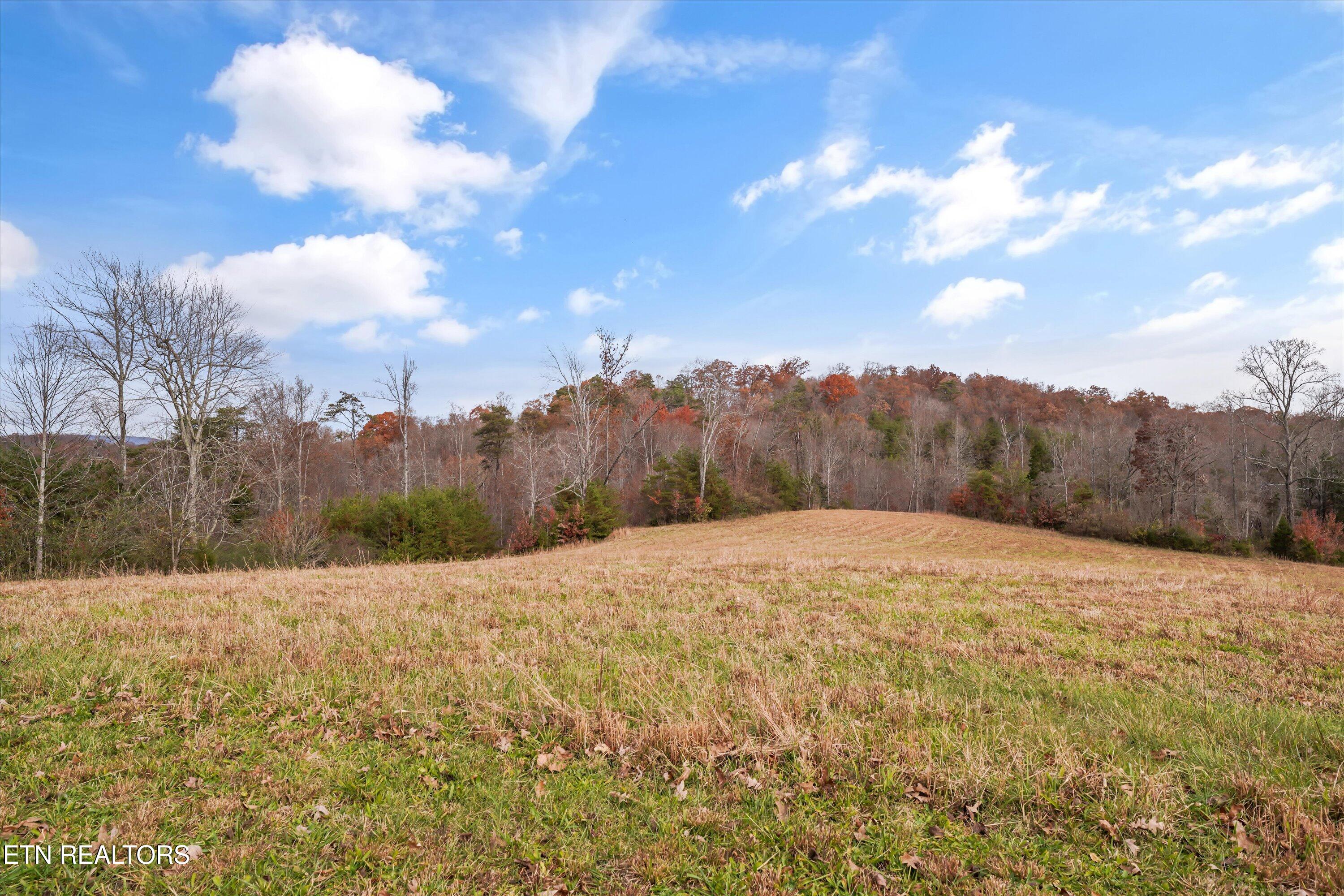 804 Lake City Highway Clinton TN 37716