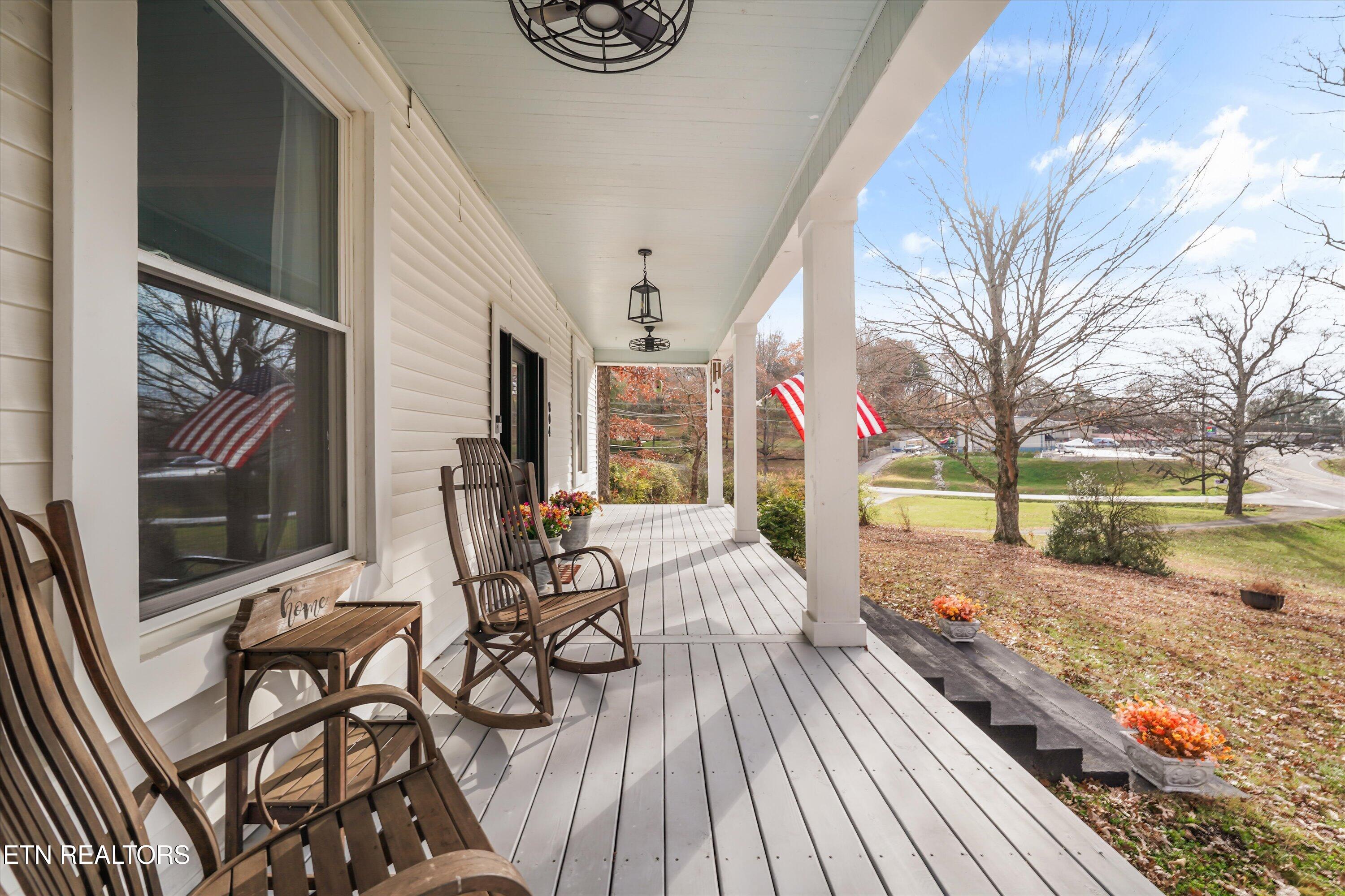 804 Lake City Highway Clinton TN 37716