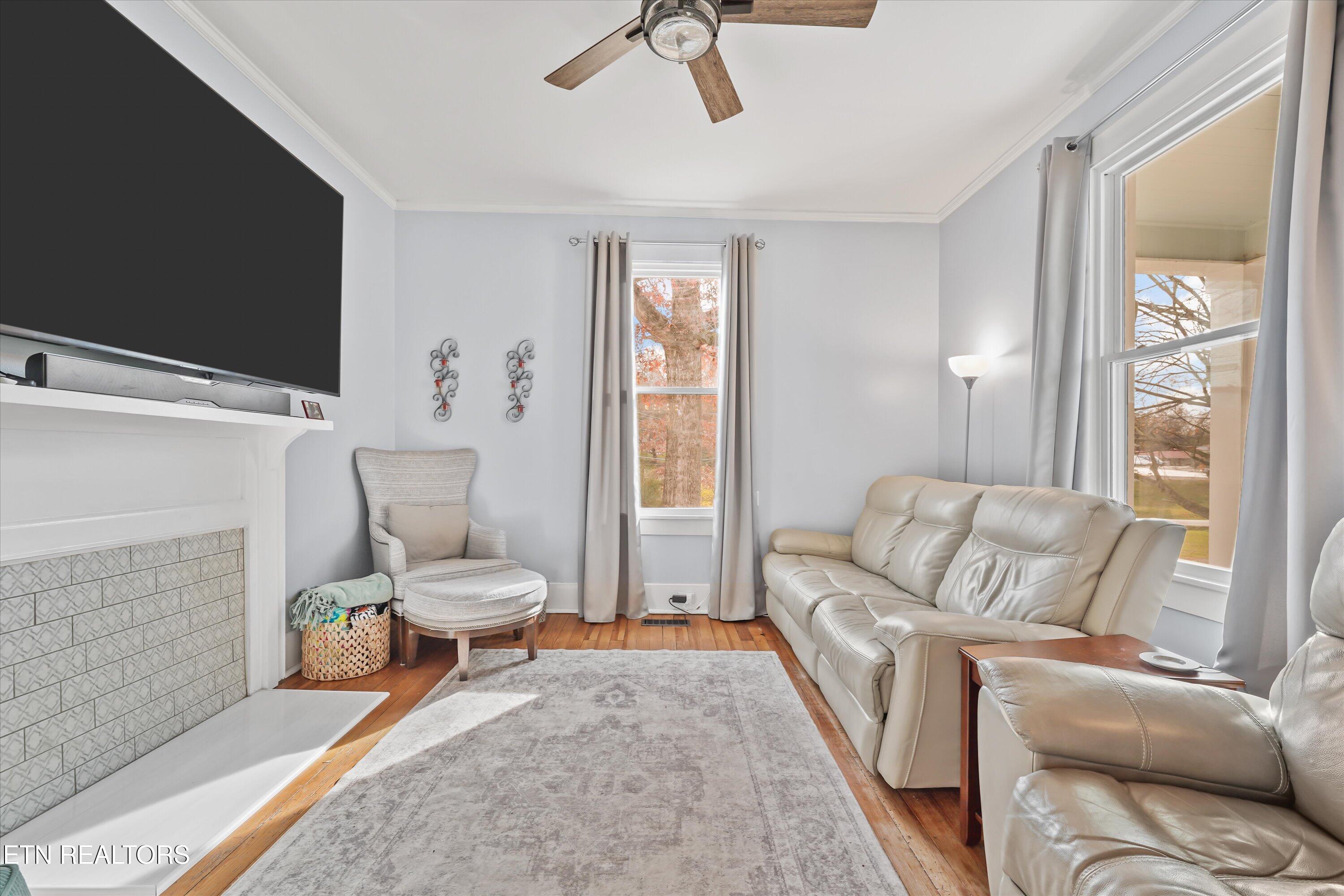 804 Lake City Highway Clinton TN 37716