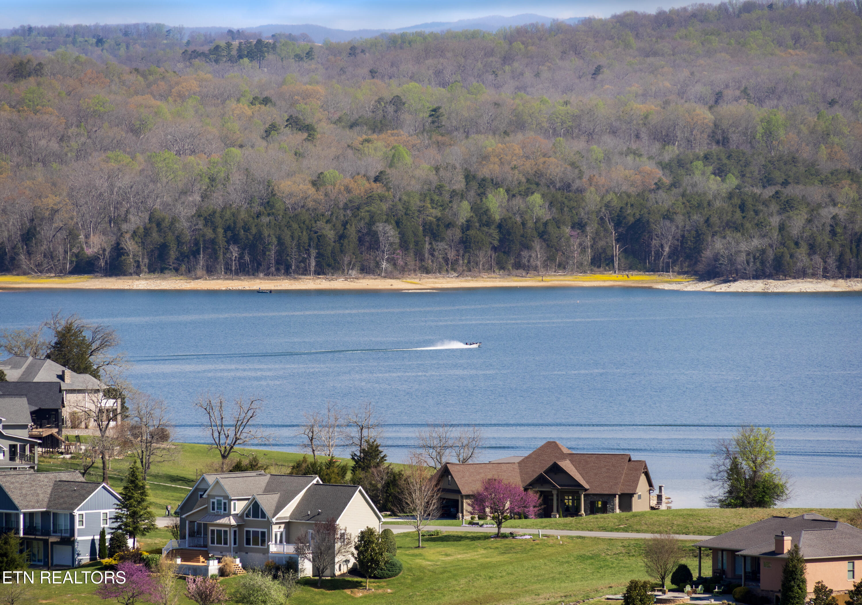3385 Russell Brothers Road Sharps Chapel TN 37866