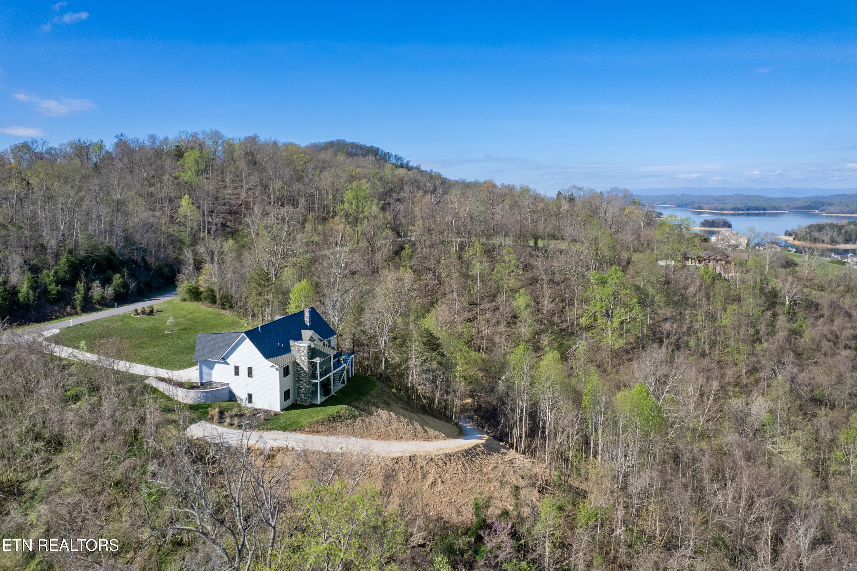 3385 Russell Brothers Road Sharps Chapel TN 37866