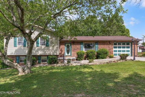 112 Shannon Road Jacksboro TN 37757